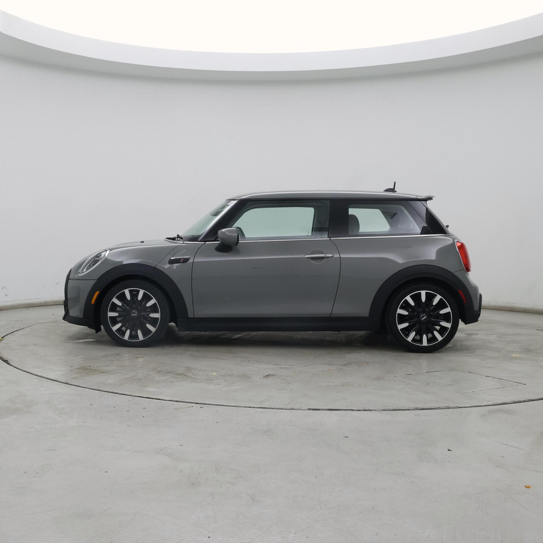 Thumbnail: 2023 MINI Cooper Hardtop - 3