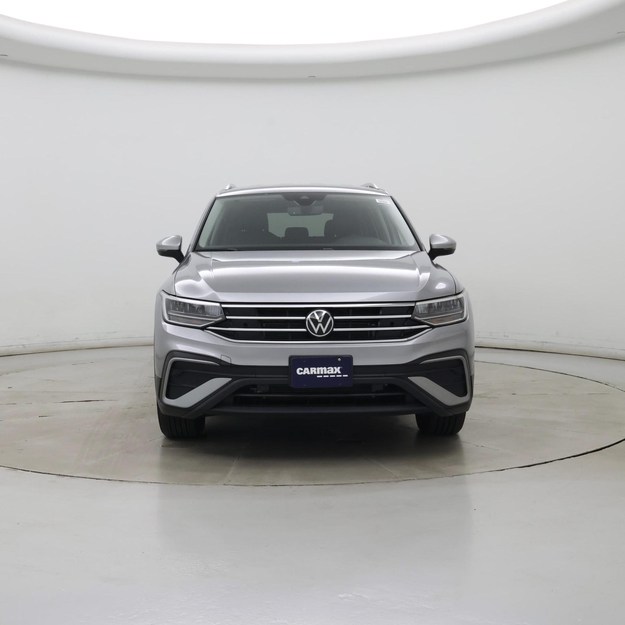 Thumbnail: 2023 Volkswagen Tiguan - 5