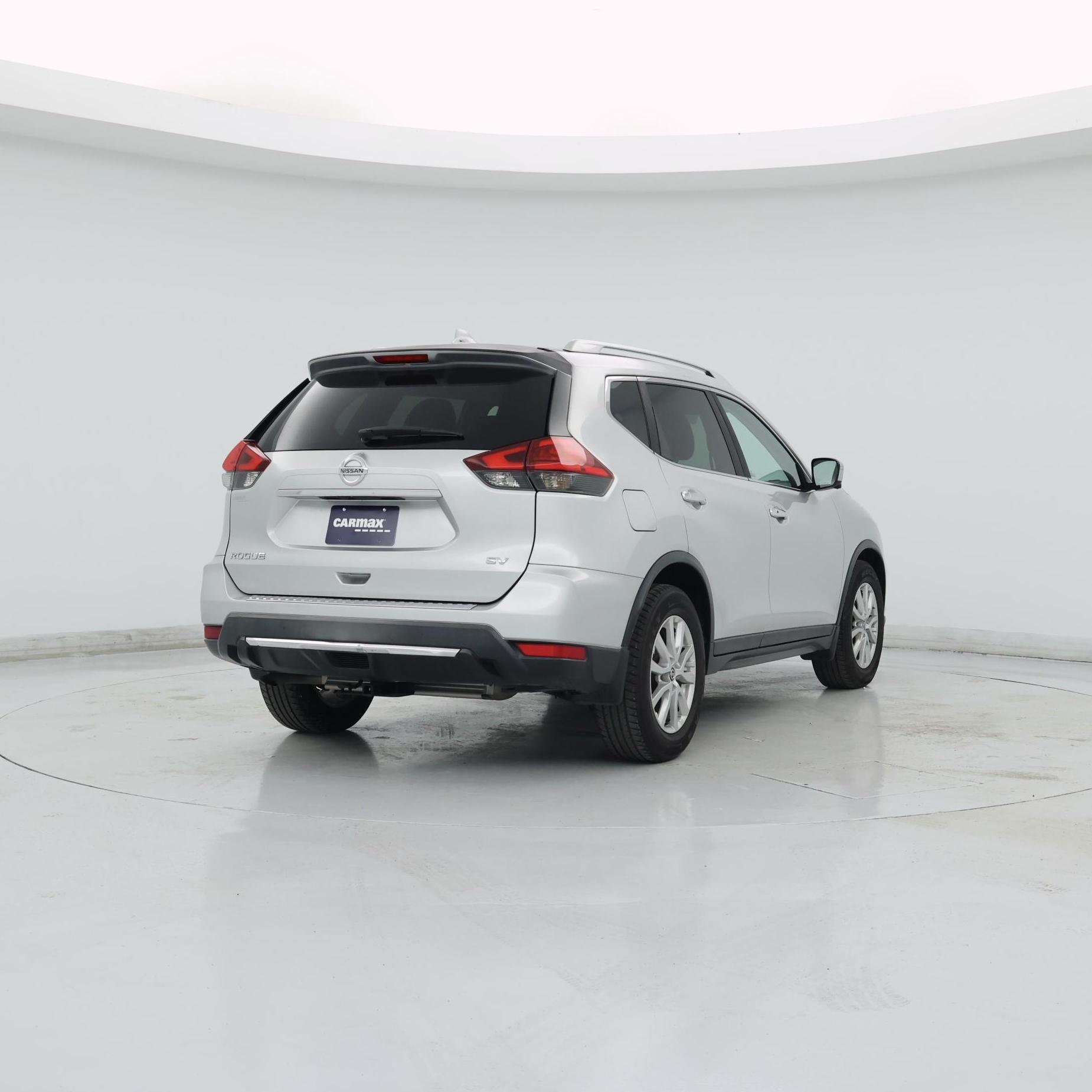 Thumbnail: 2017 Nissan Rogue - 8