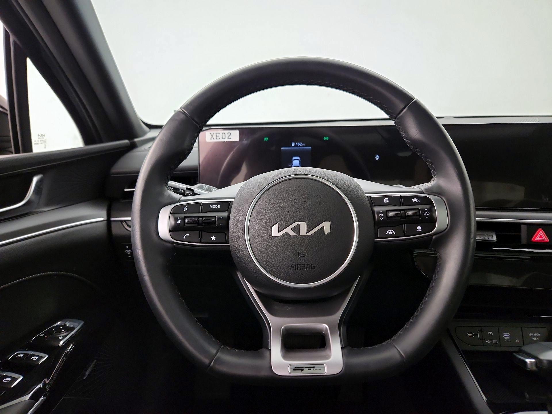 Thumbnail: 2025 Kia K5 - 10