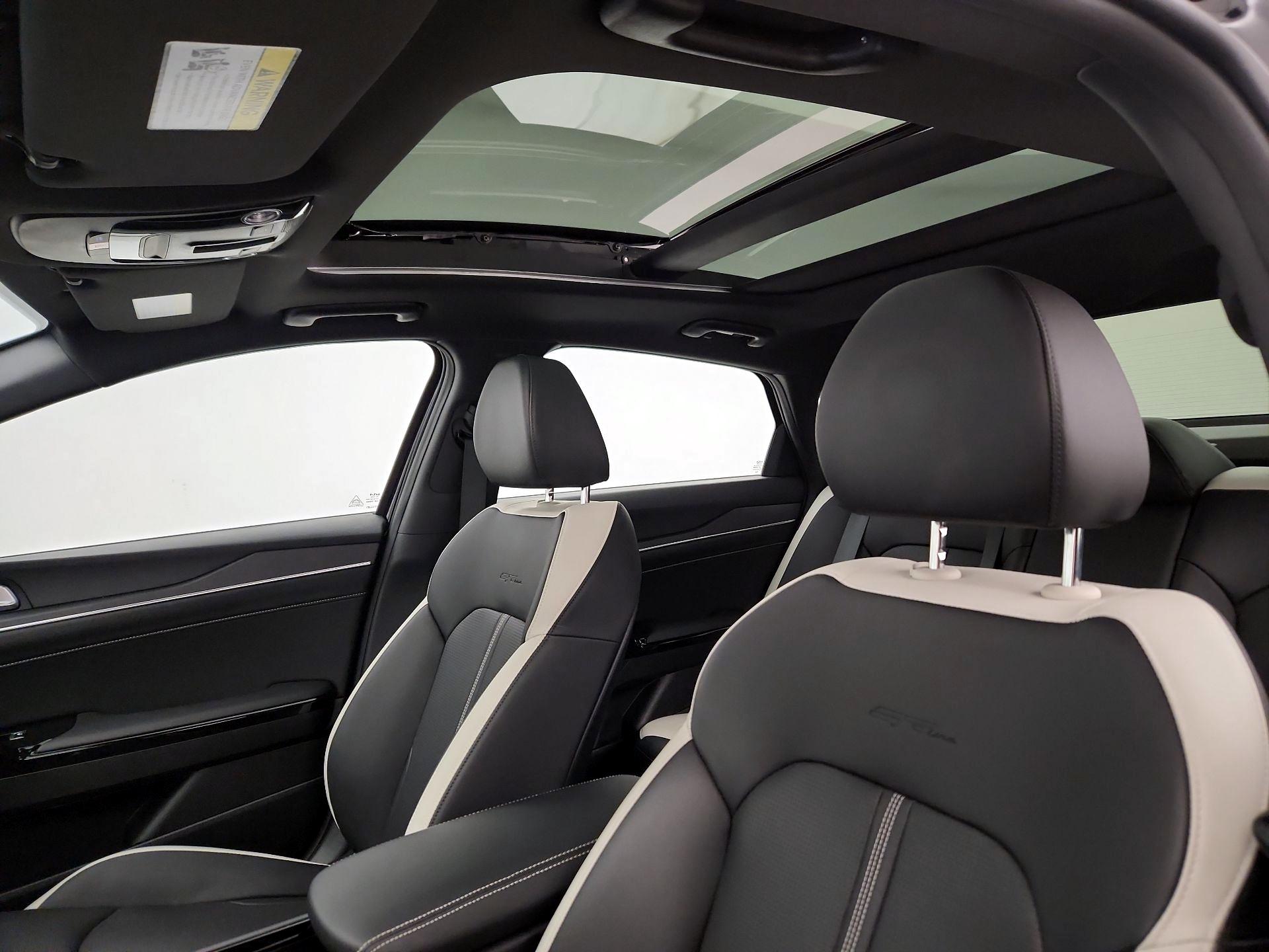 Thumbnail: 2025 Kia K5 - 20