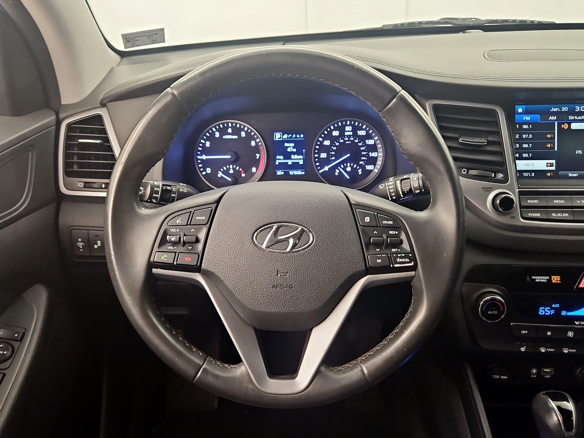 Thumbnail: 2017 Hyundai Tucson - 10