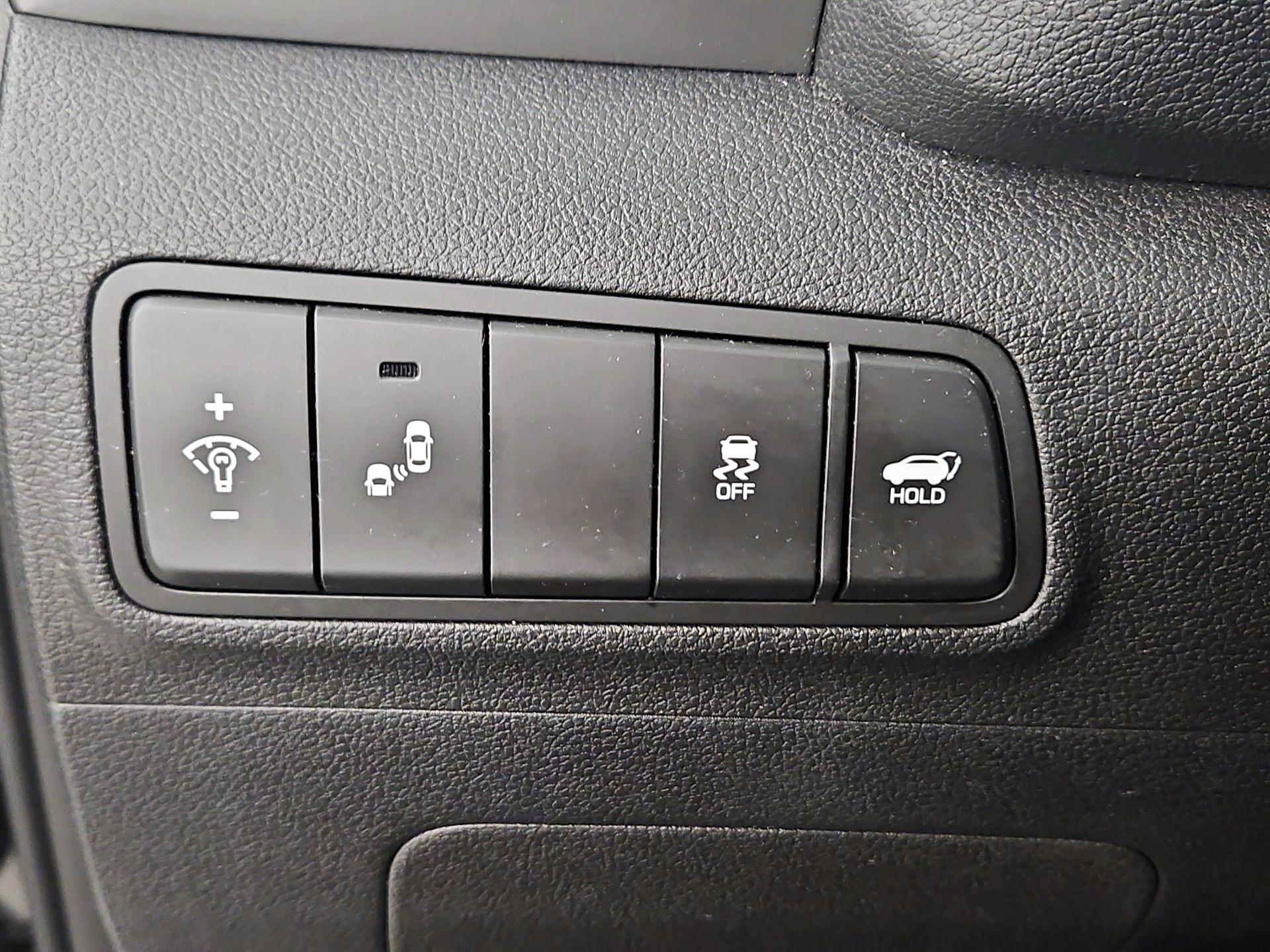 Thumbnail: 2017 Hyundai Tucson - 13