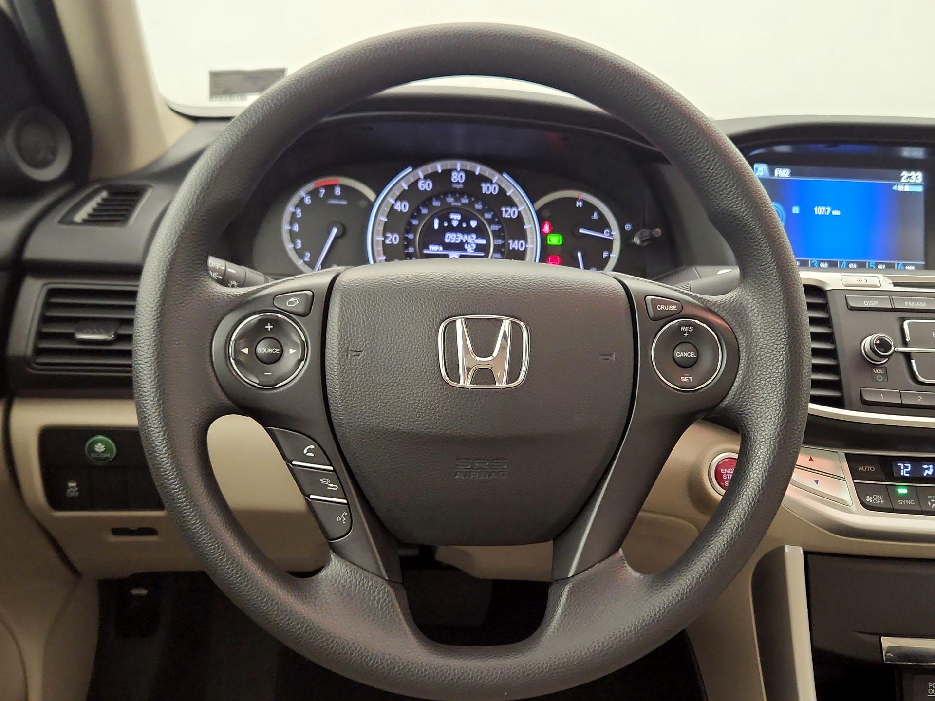 Thumbnail: 2015 Honda Accord - 10