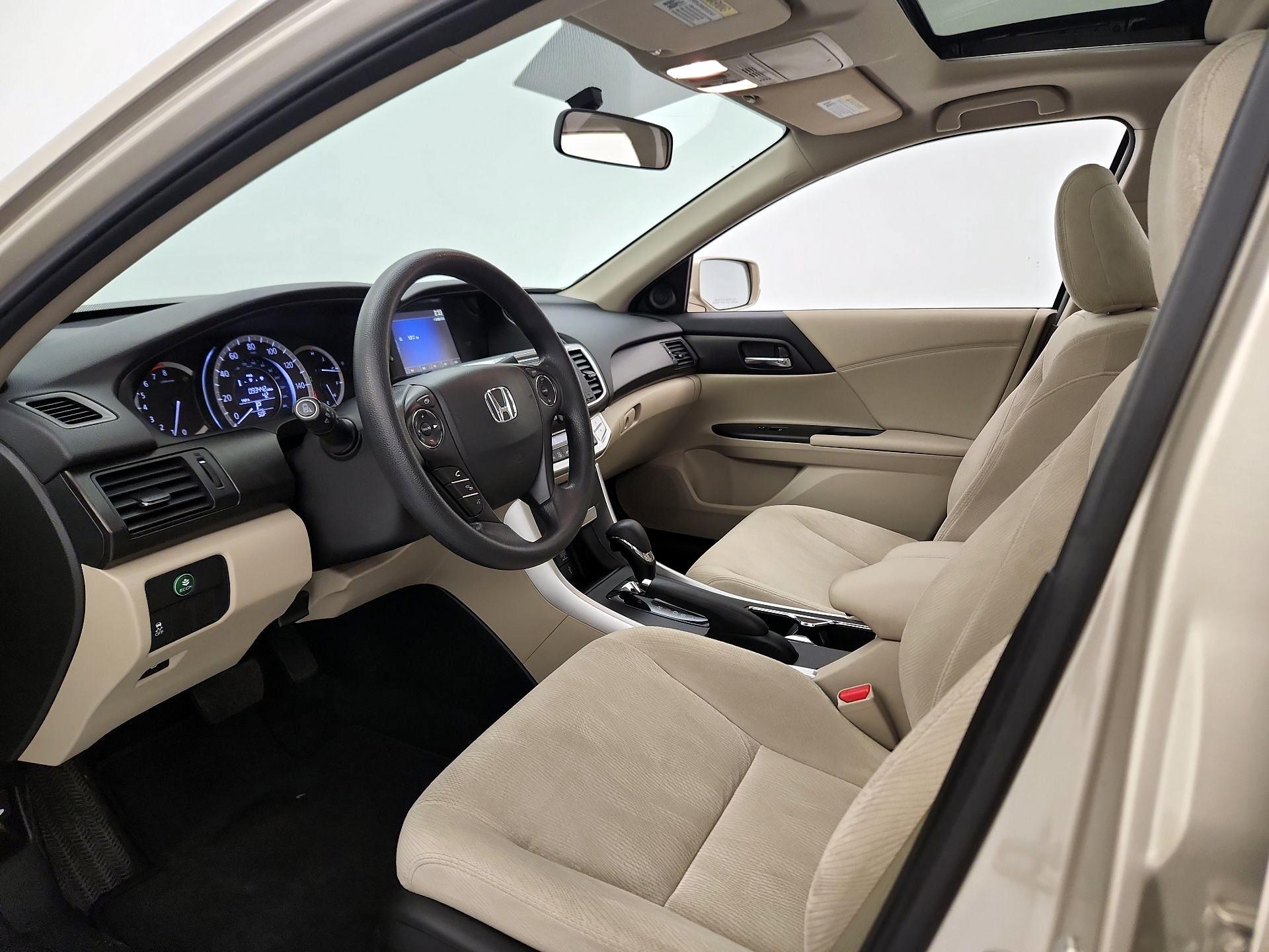 Thumbnail: 2015 Honda Accord - 11