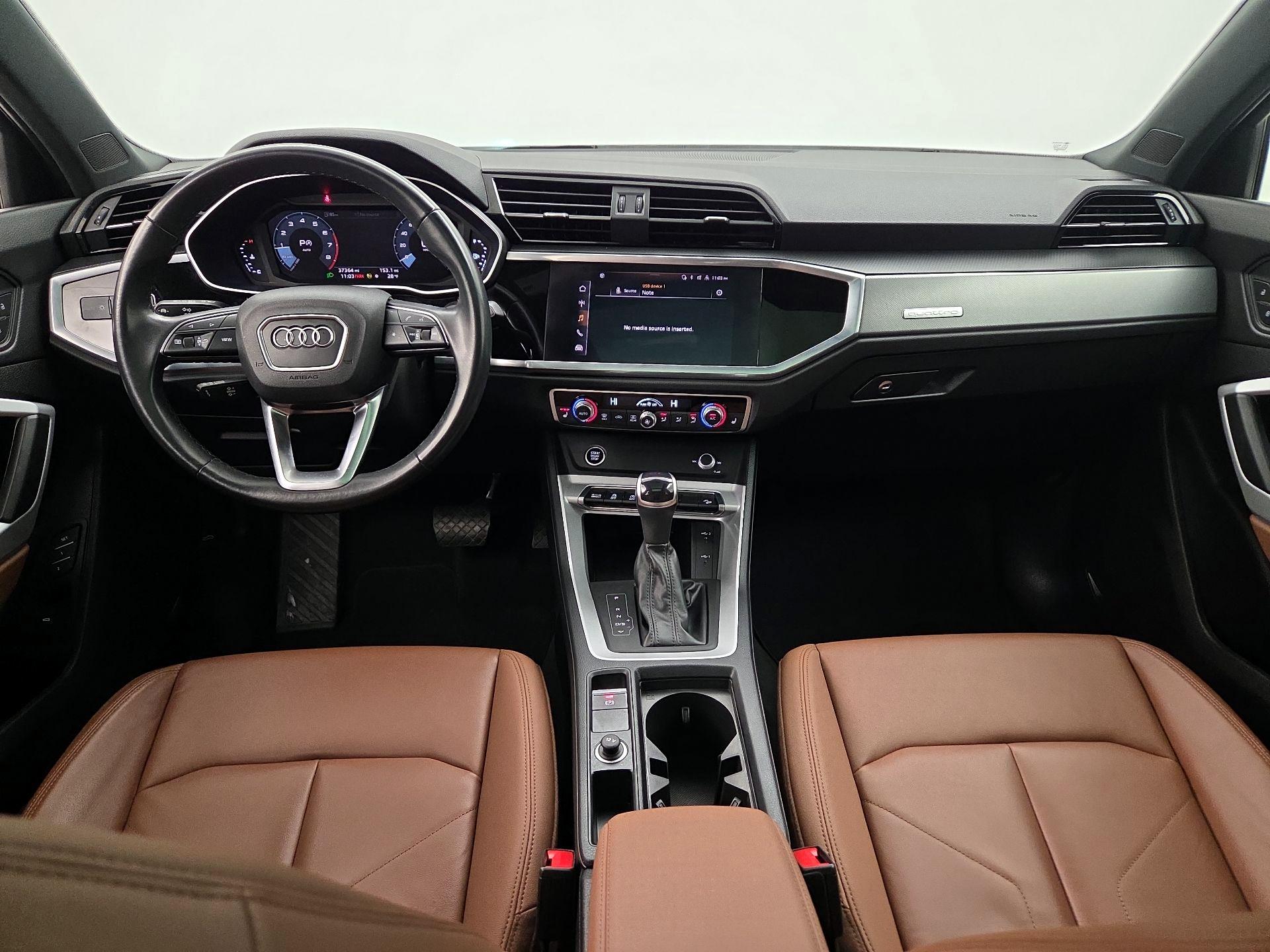 Thumbnail: 2022 Audi Q3 - 9