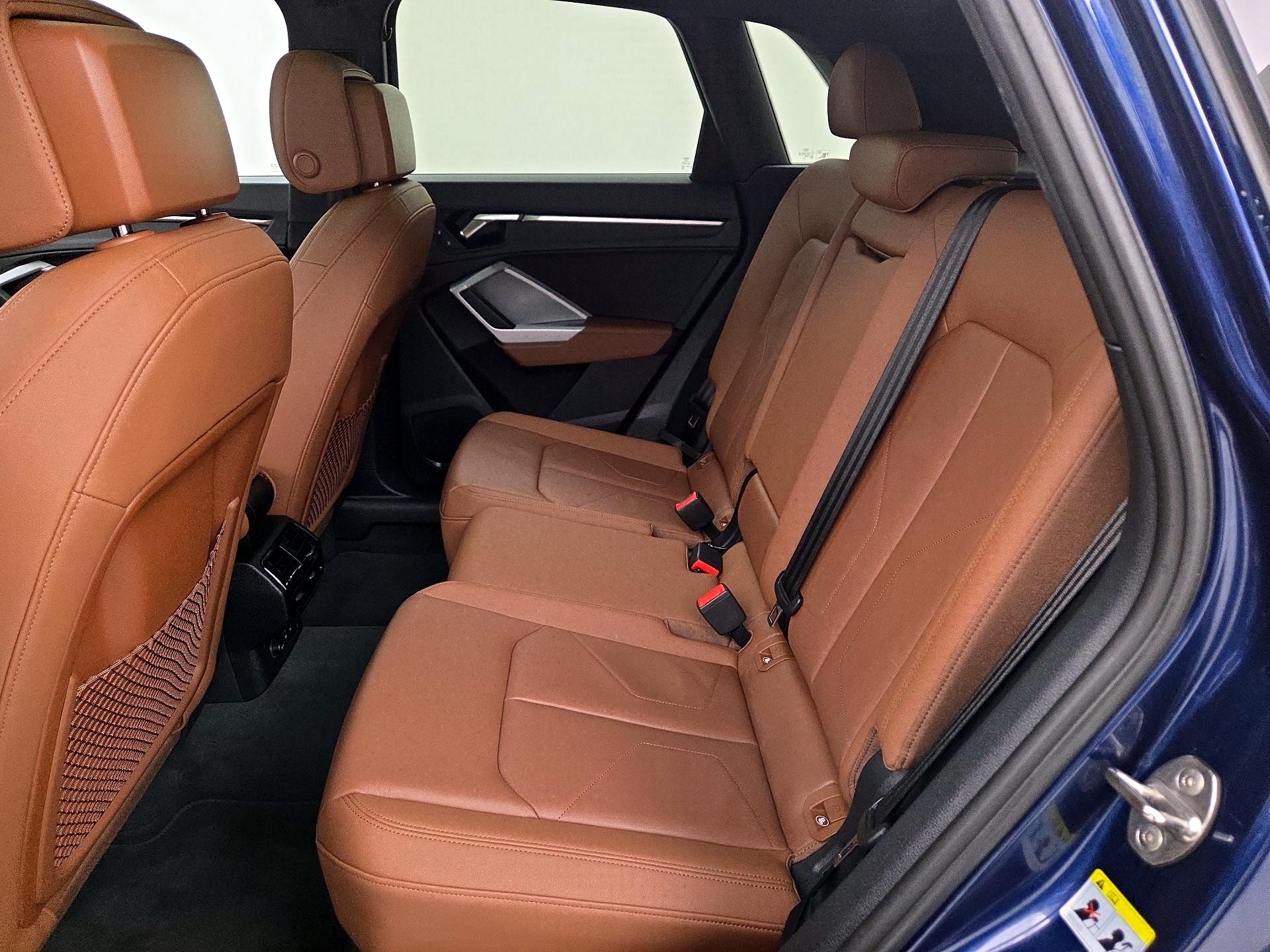 Thumbnail: 2022 Audi Q3 - 20