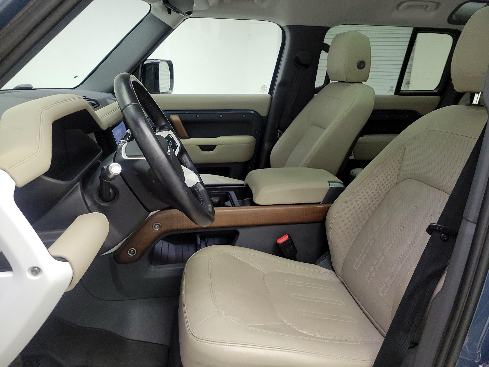 Thumbnail: 2022 Land Rover Defender - 11