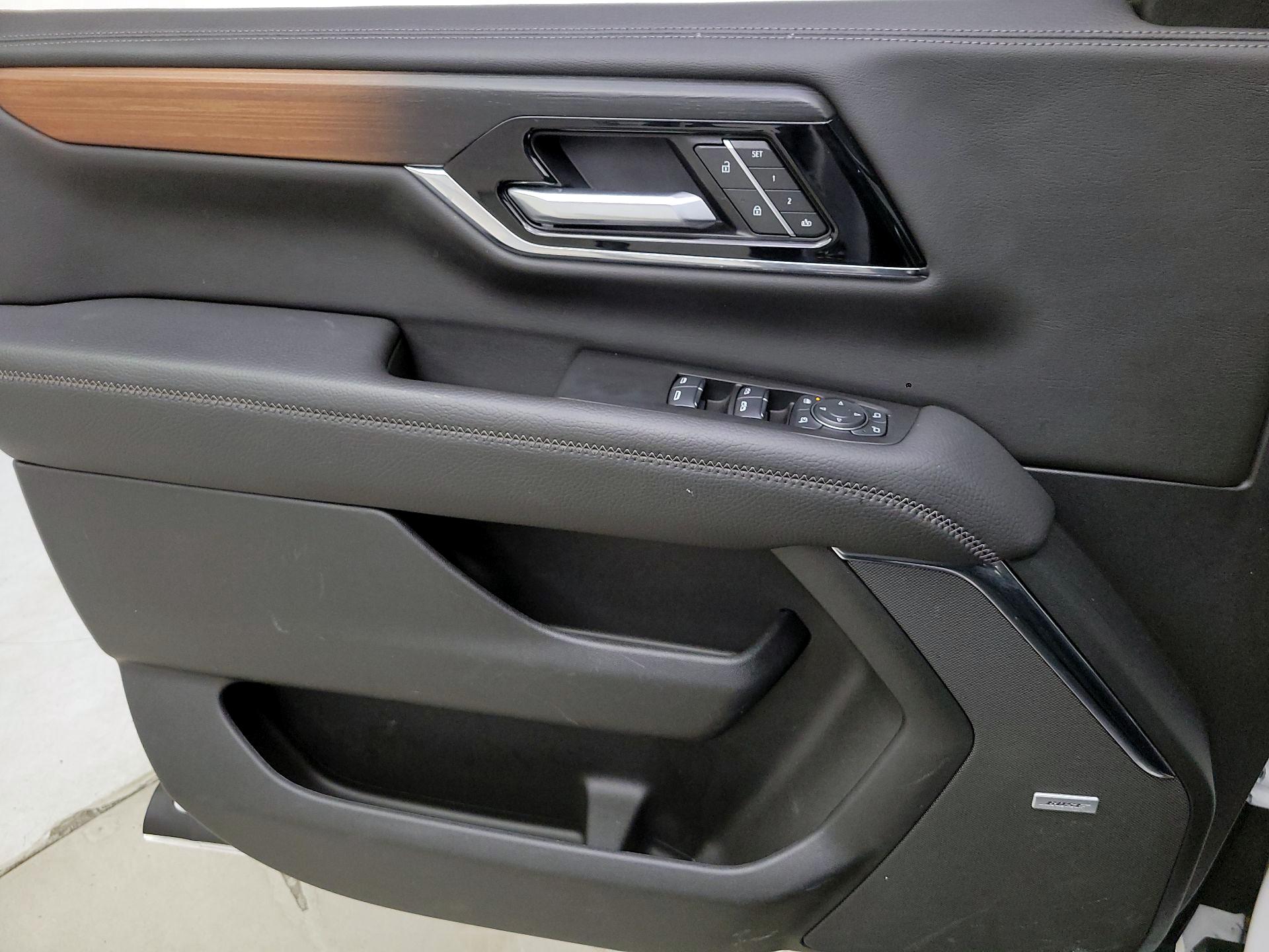 Thumbnail: 2025 GMC Yukon - 12