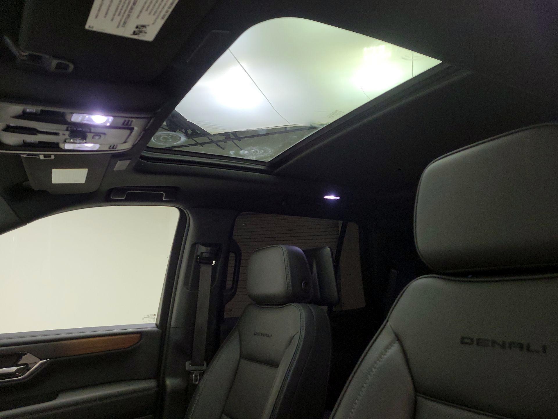 Thumbnail: 2025 GMC Yukon - 20