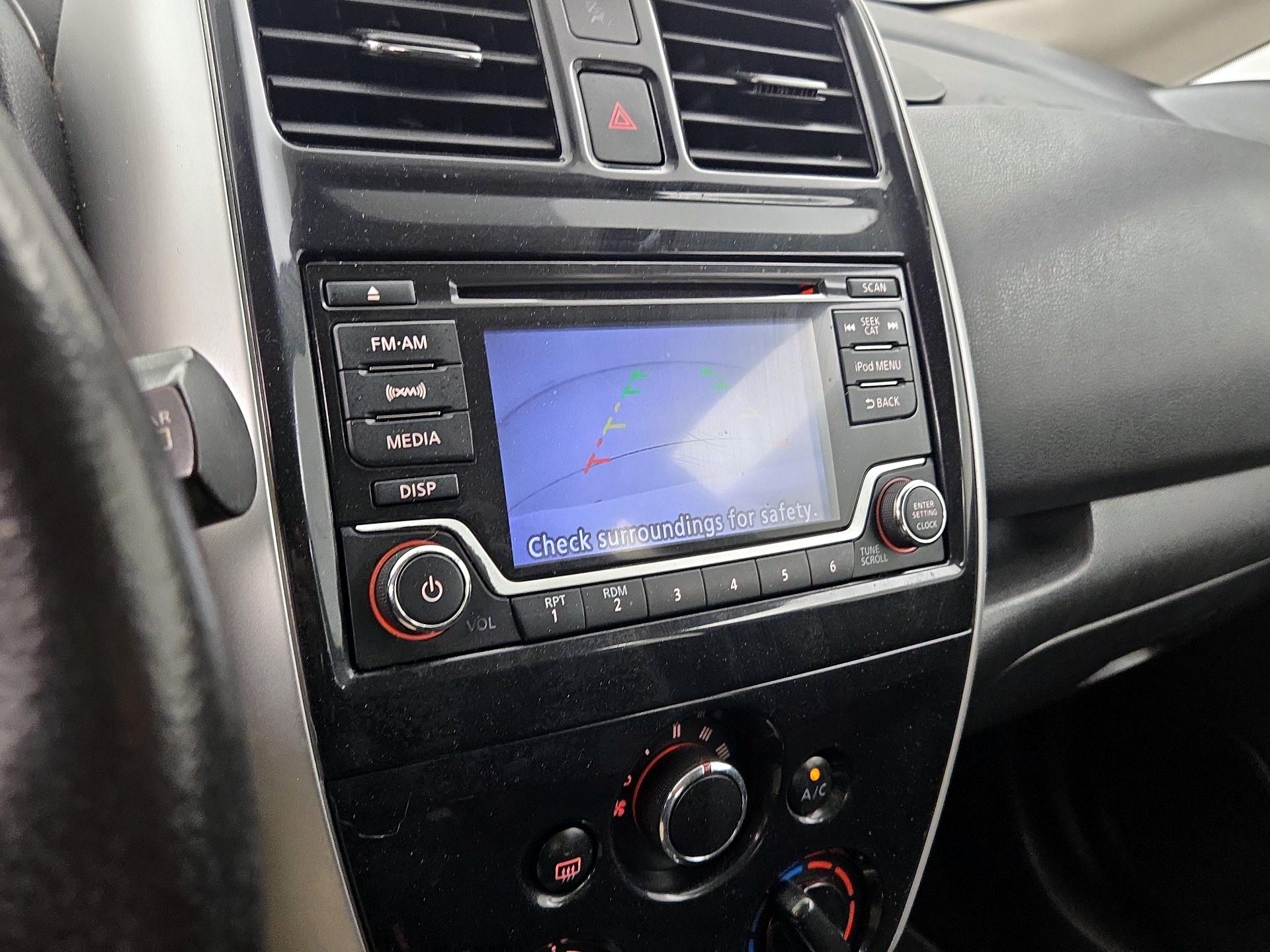 Thumbnail: 2017 Nissan Versa Note - 14