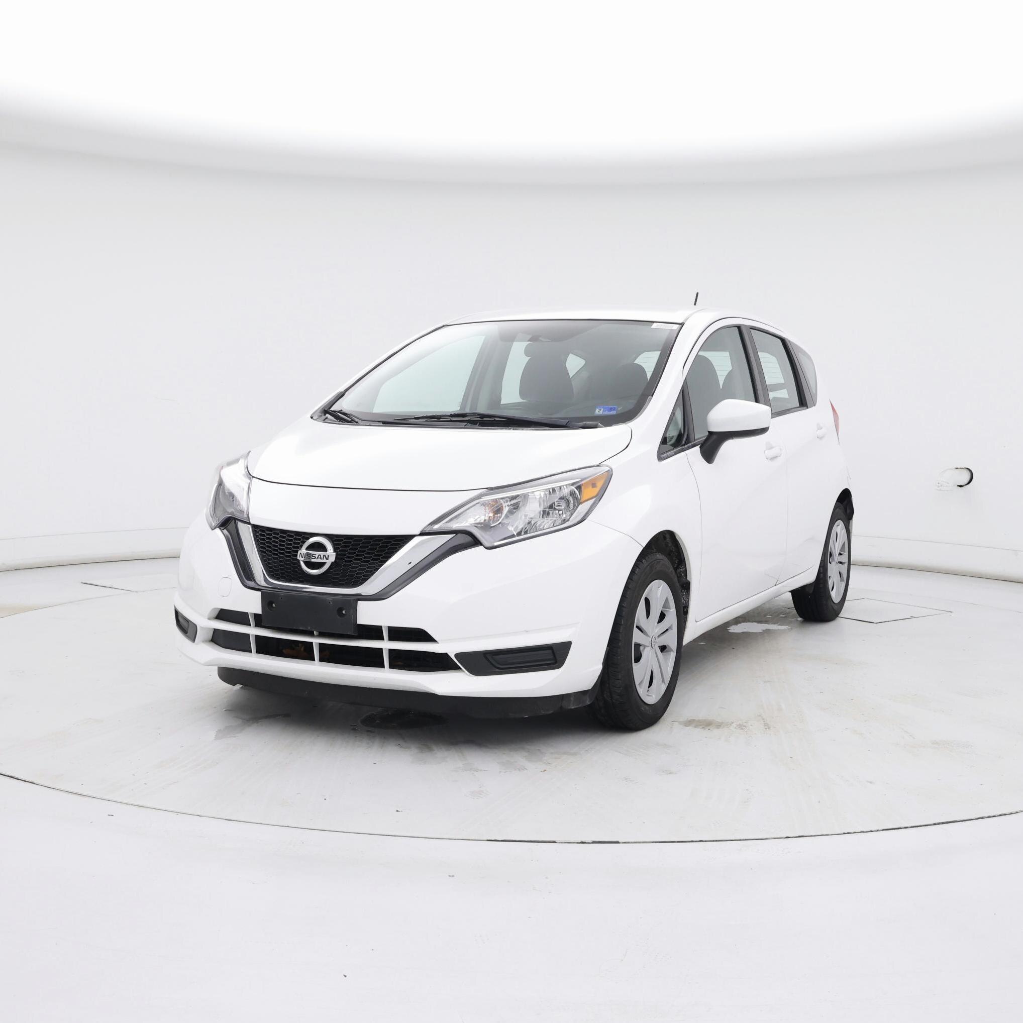 Thumbnail: 2017 Nissan Versa Note - 4