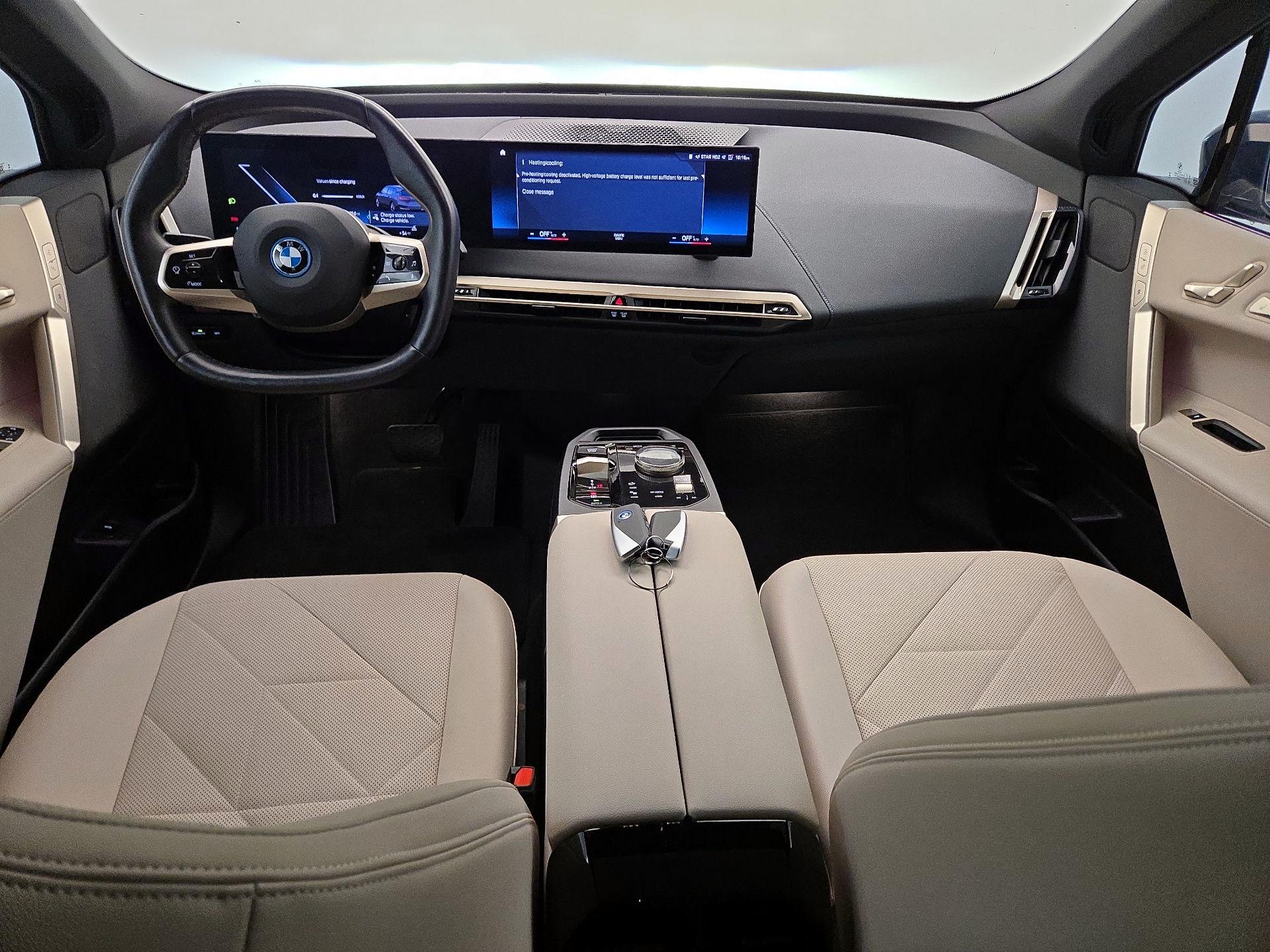 Thumbnail: 2023 BMW iX - 9