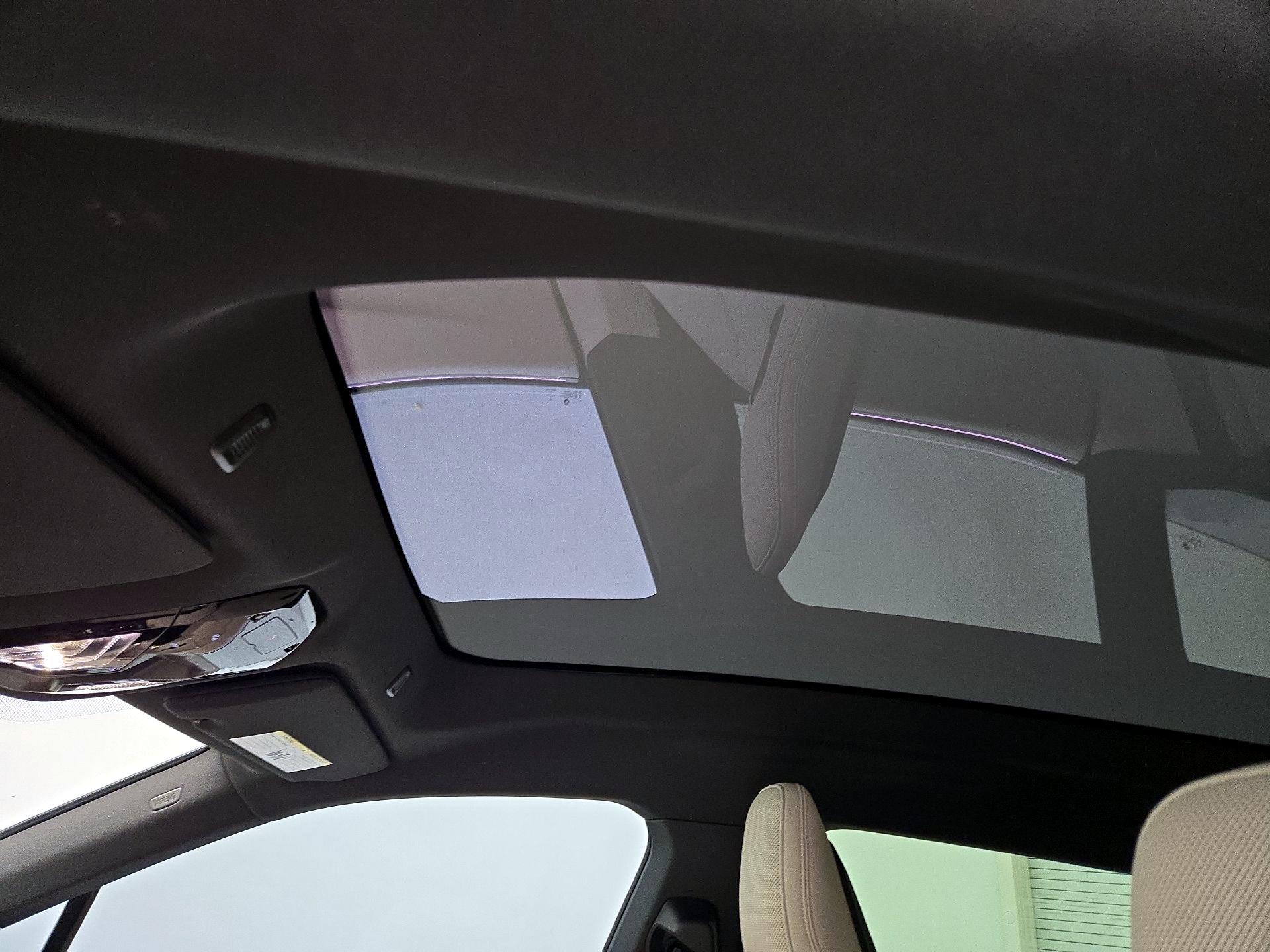 Thumbnail: 2023 BMW iX - 20