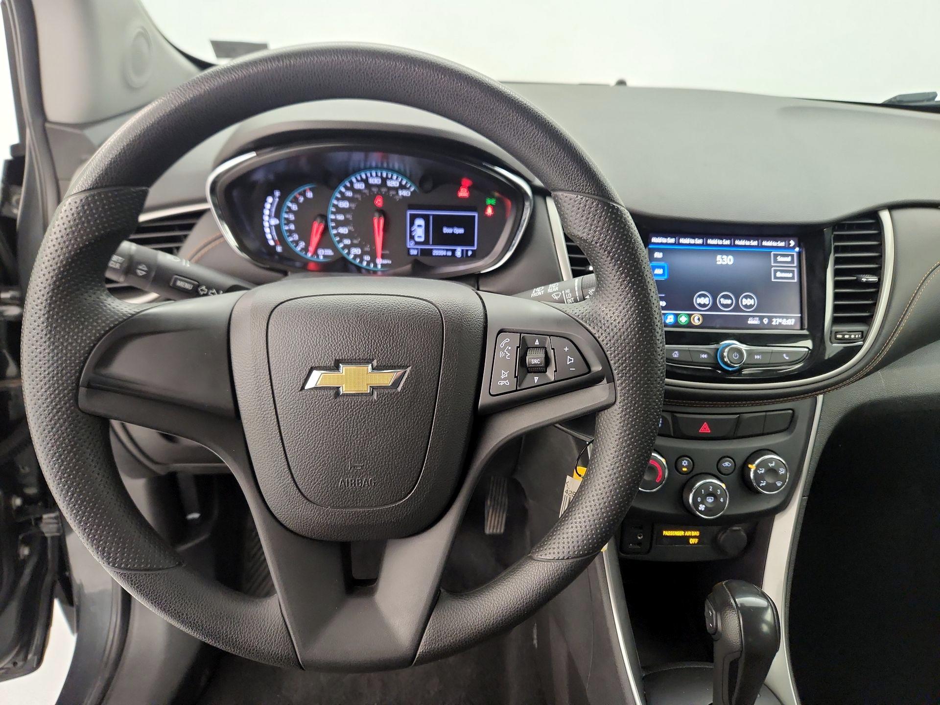 Thumbnail: 2020 Chevrolet Trax - 10