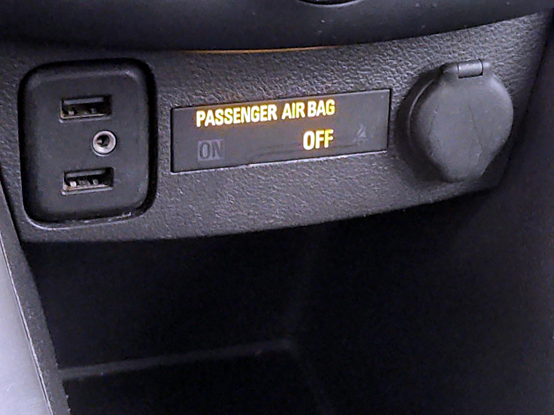 Thumbnail: 2020 Chevrolet Trax - 18