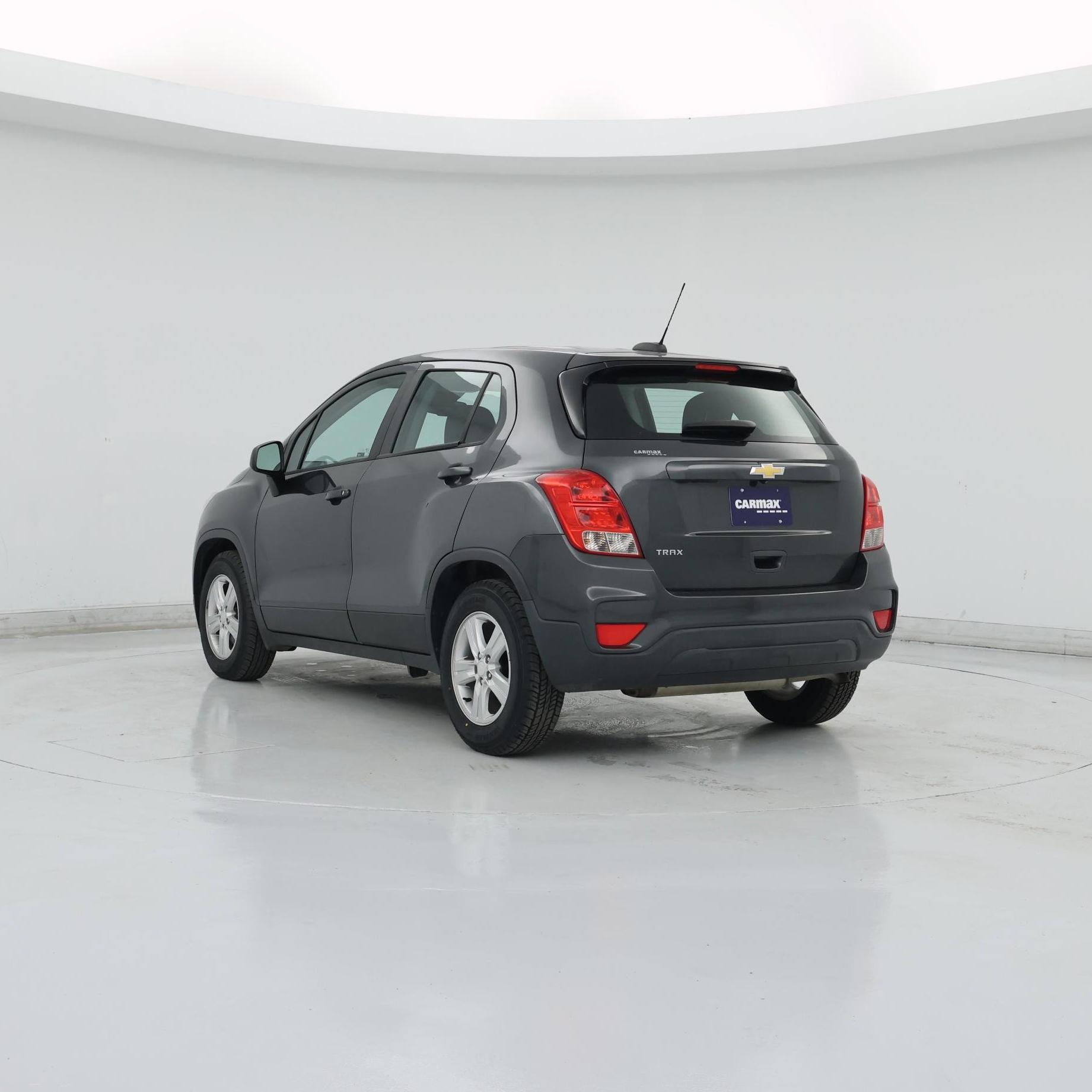 Thumbnail: 2020 Chevrolet Trax - 2