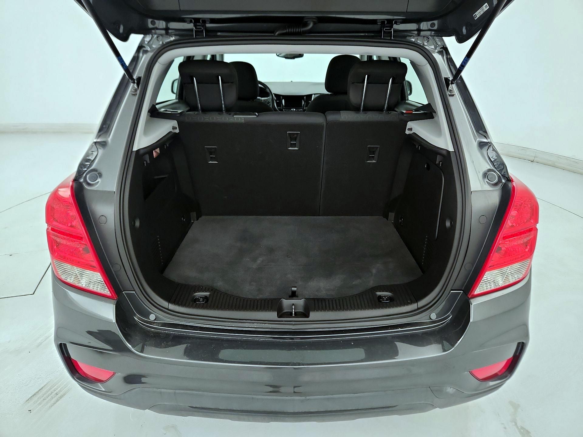 Thumbnail: 2020 Chevrolet Trax - 20