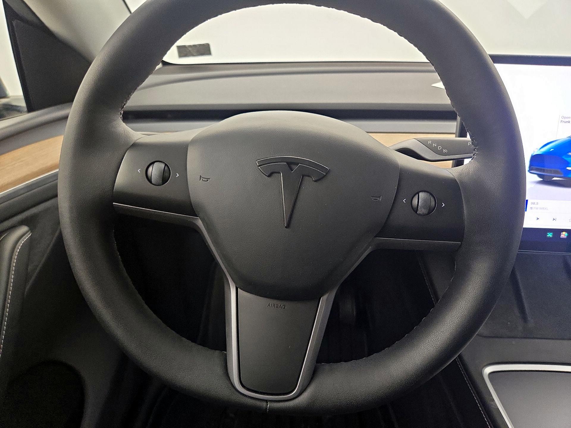 Thumbnail: 2024 Tesla Model Y - 10