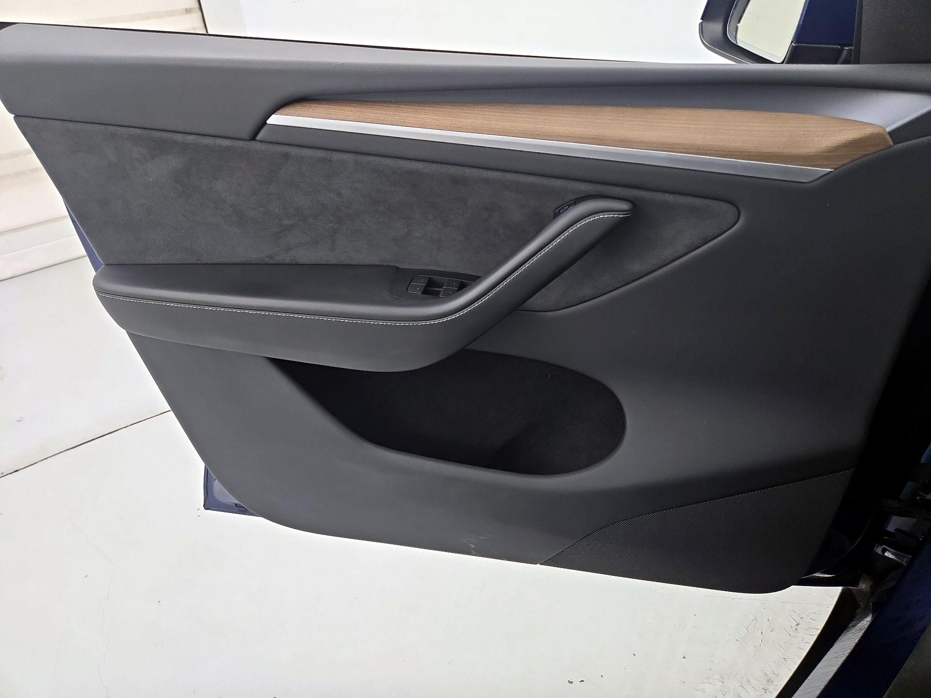 Thumbnail: 2024 Tesla Model Y - 12