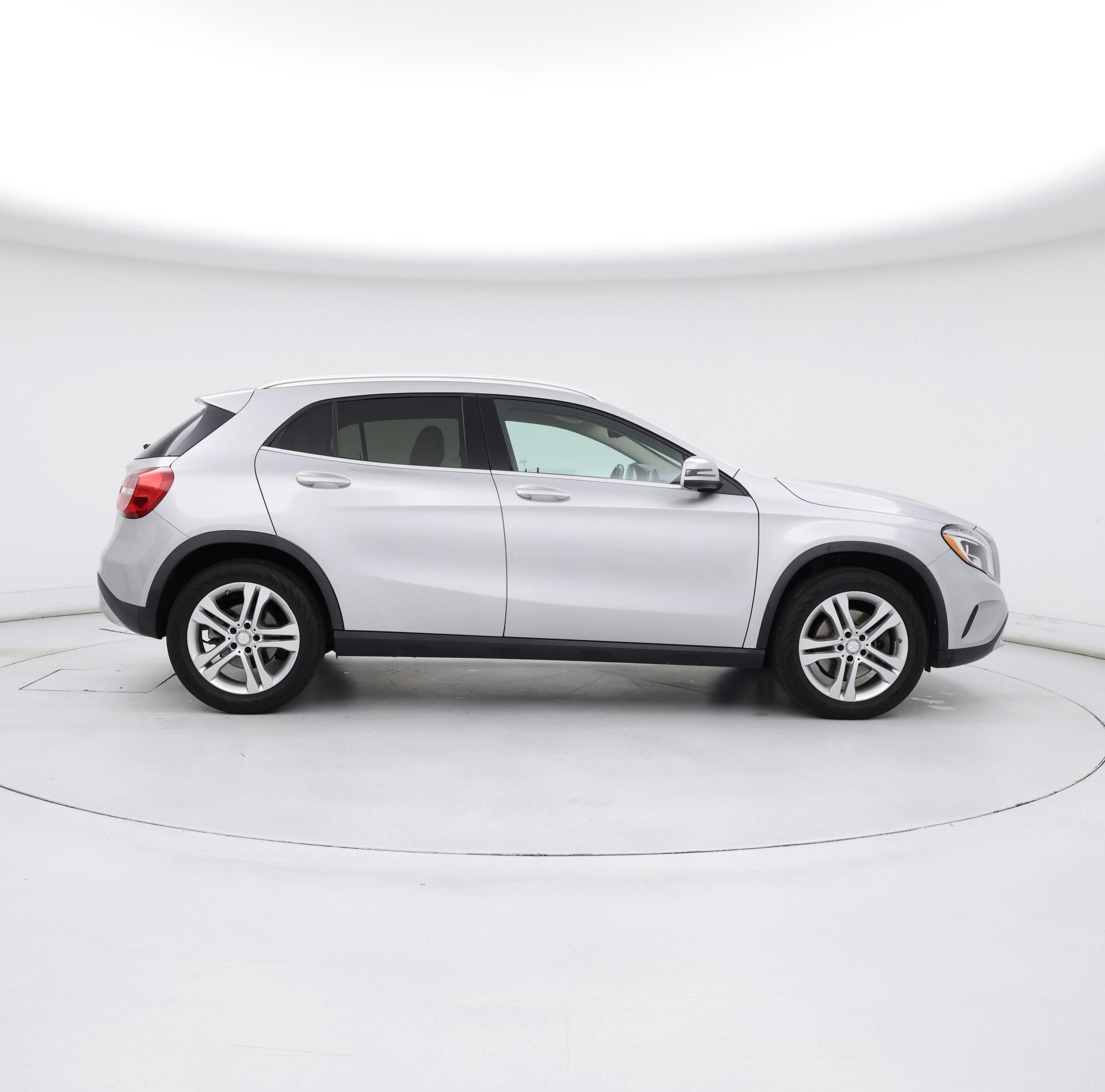 Thumbnail: 2015 Mercedes-Benz GLA - 7