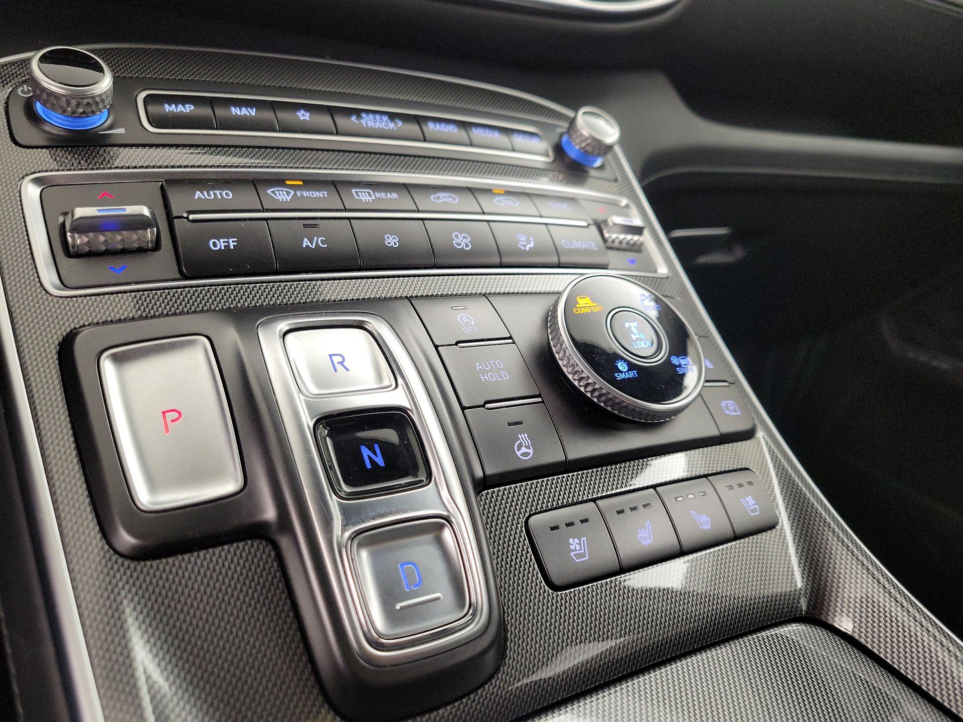 Thumbnail: 2023 Hyundai Santa Fe - 17