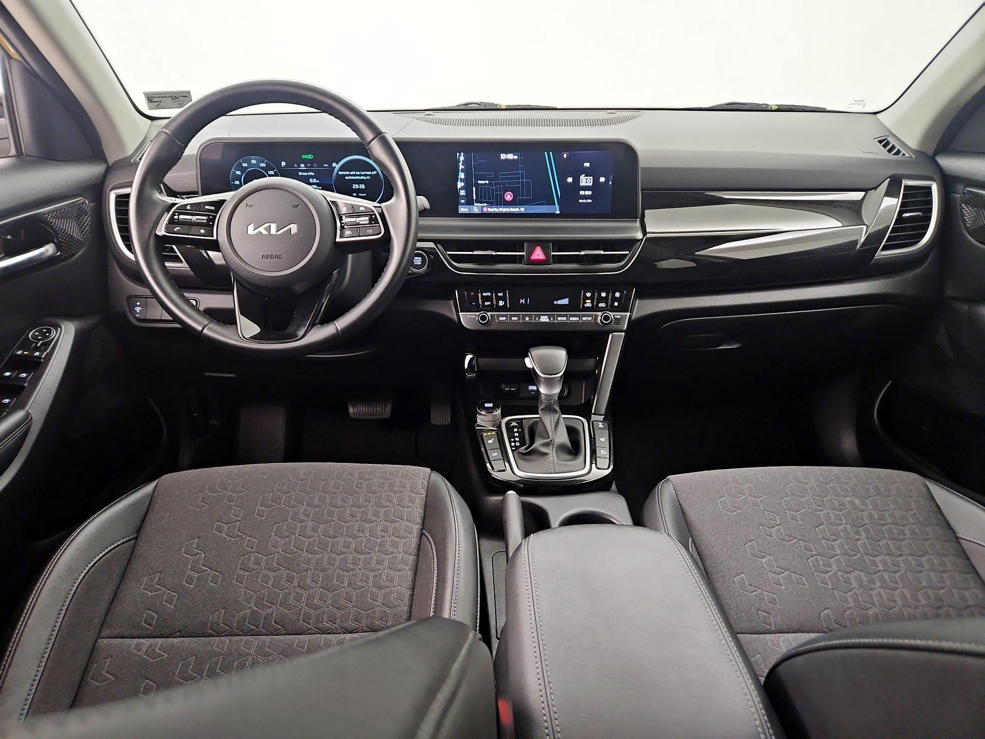 Thumbnail: 2024 Kia Seltos - 9