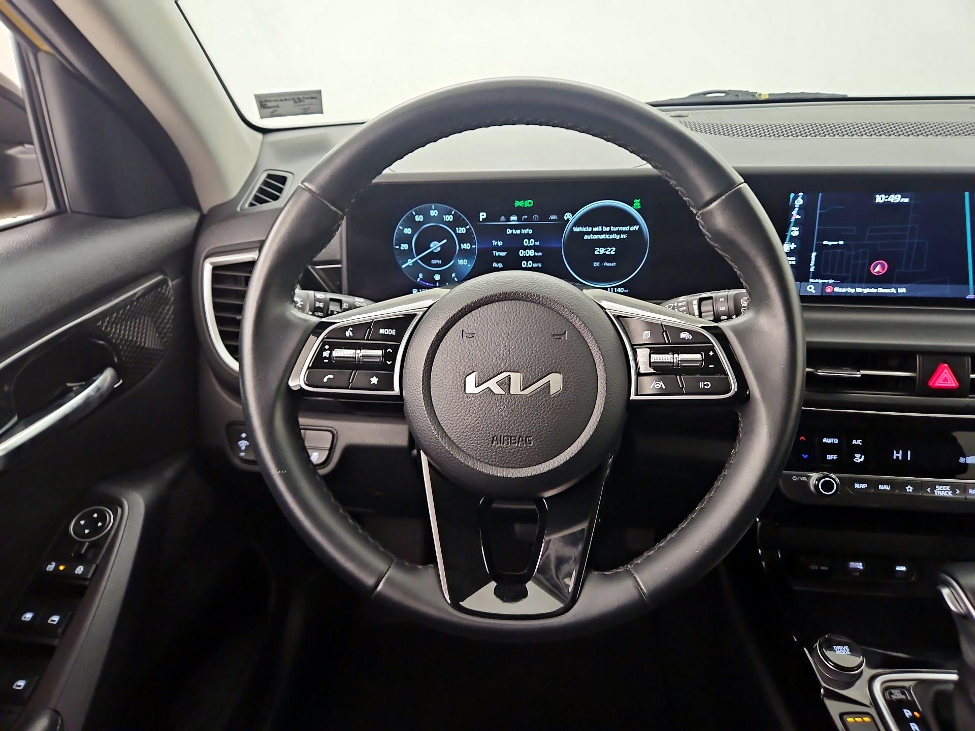 Thumbnail: 2024 Kia Seltos - 10