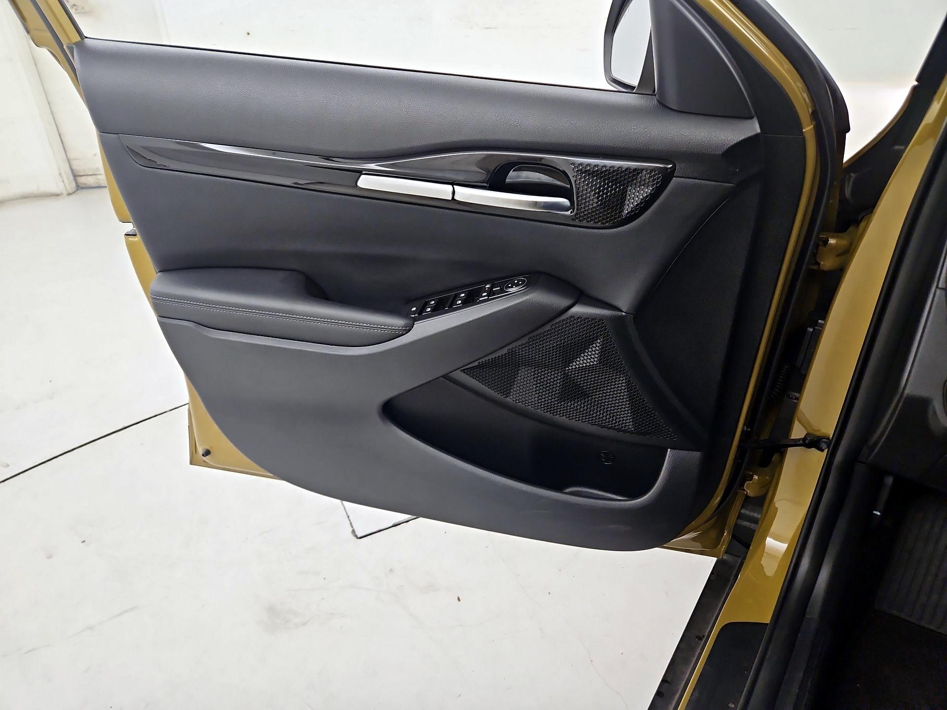 Thumbnail: 2024 Kia Seltos - 12