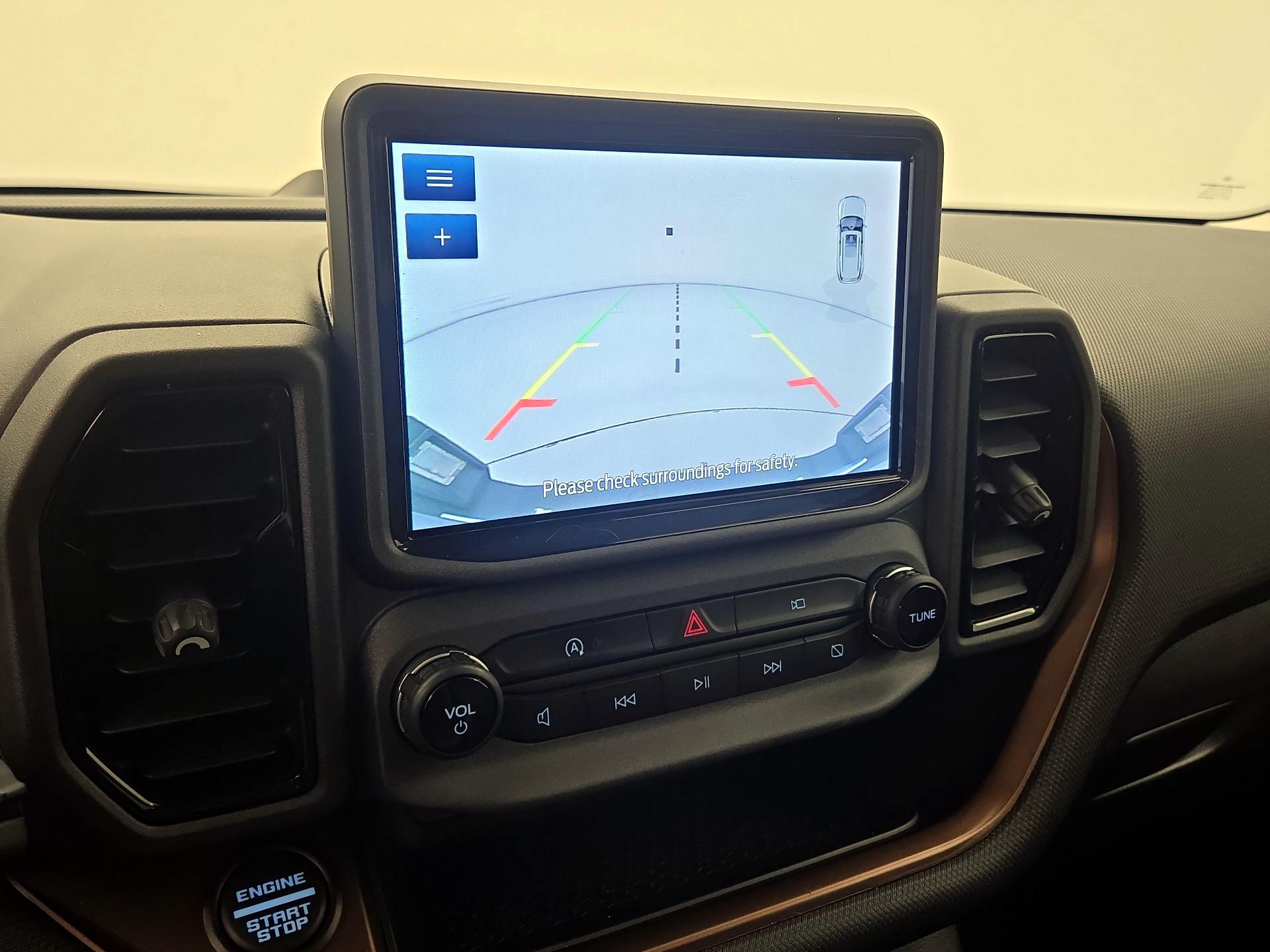 Thumbnail: 2022 Ford Bronco Sport - 14