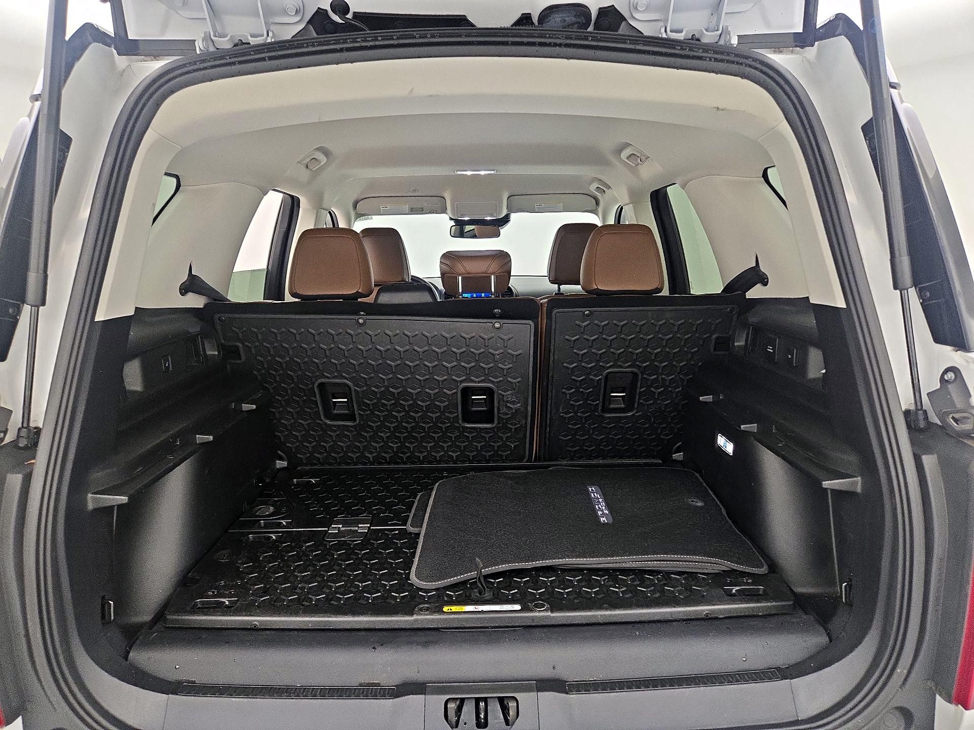 Thumbnail: 2022 Ford Bronco Sport - 20