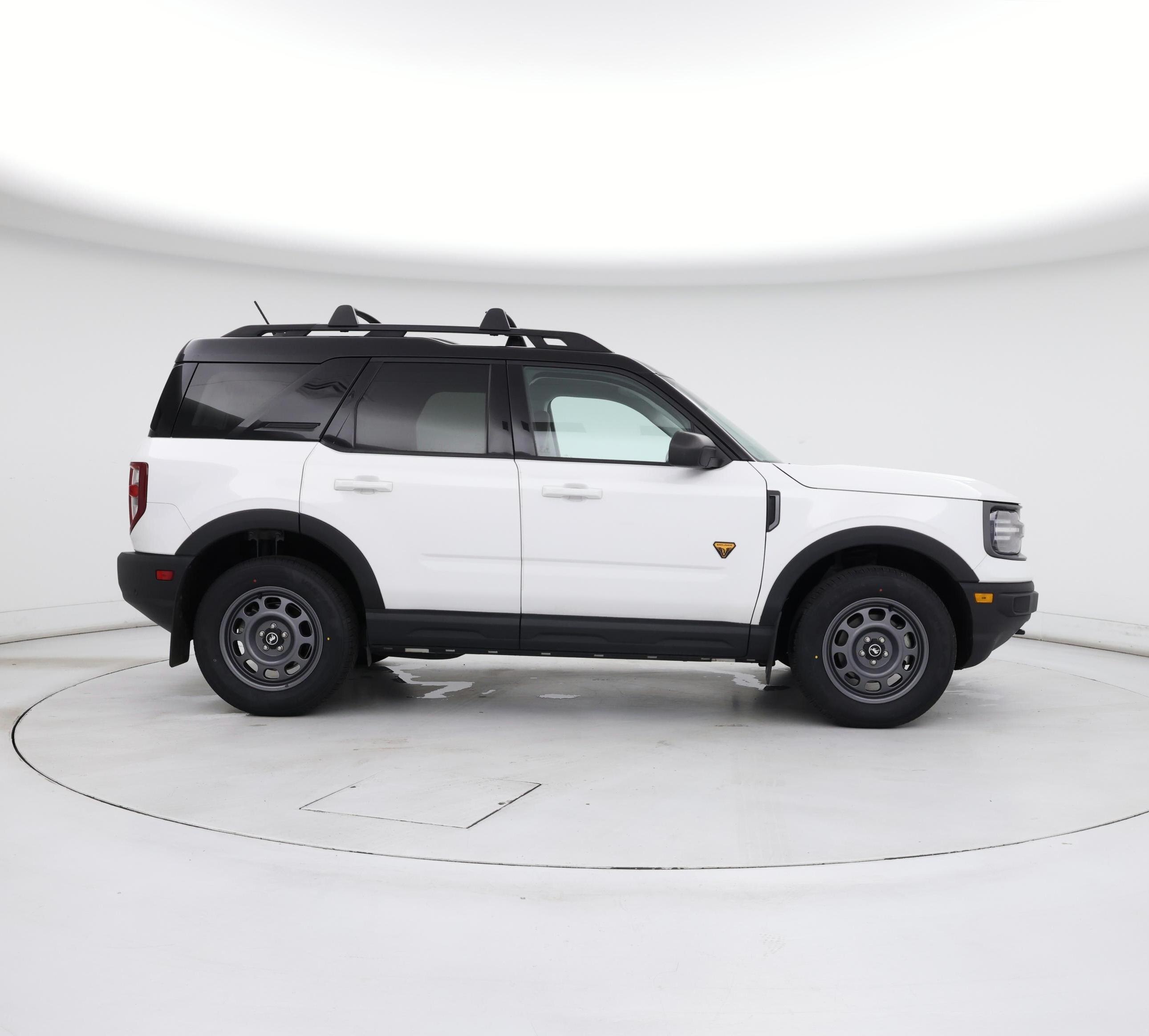 Thumbnail: 2022 Ford Bronco Sport - 7