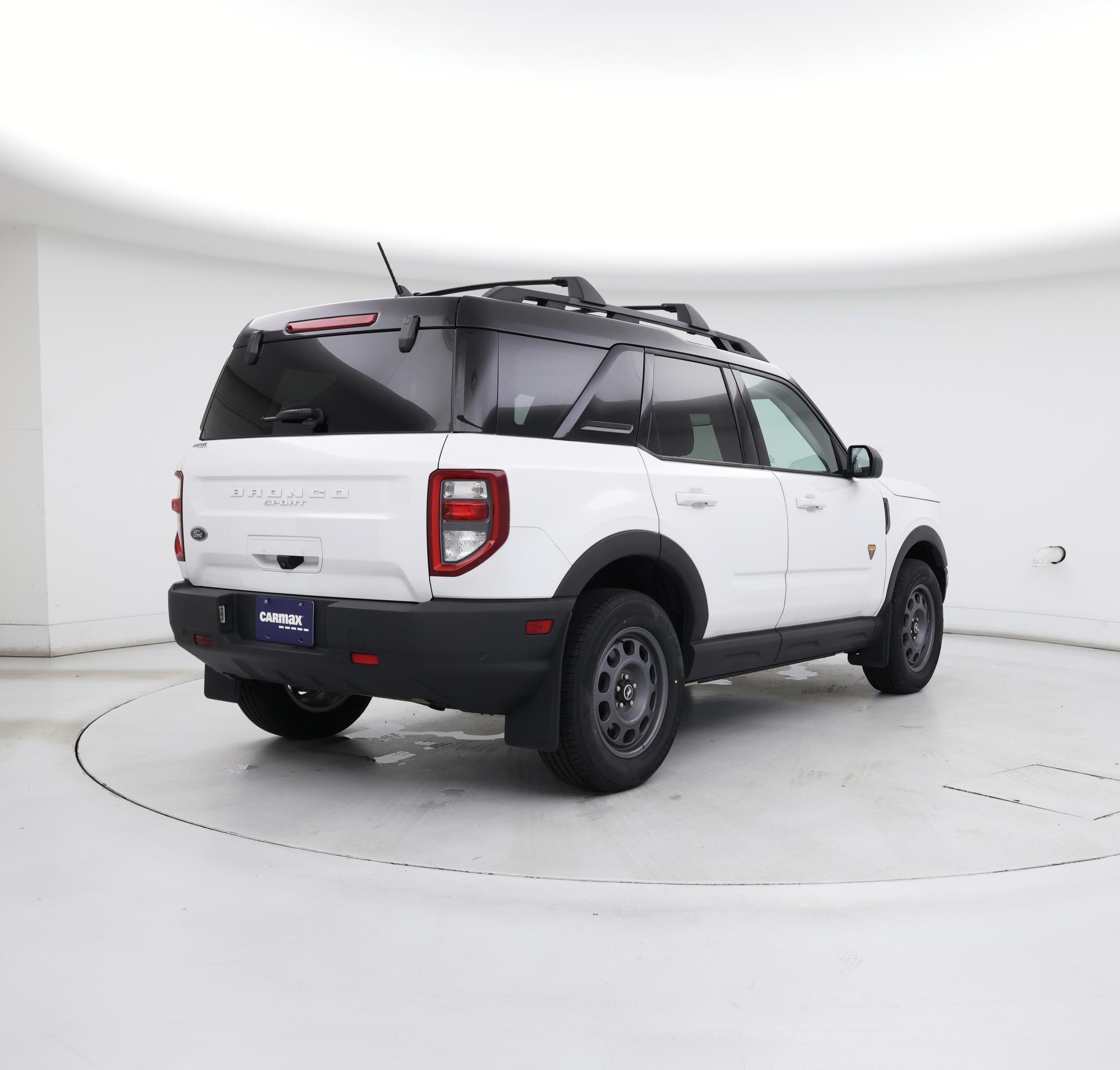 Thumbnail: 2022 Ford Bronco Sport - 8