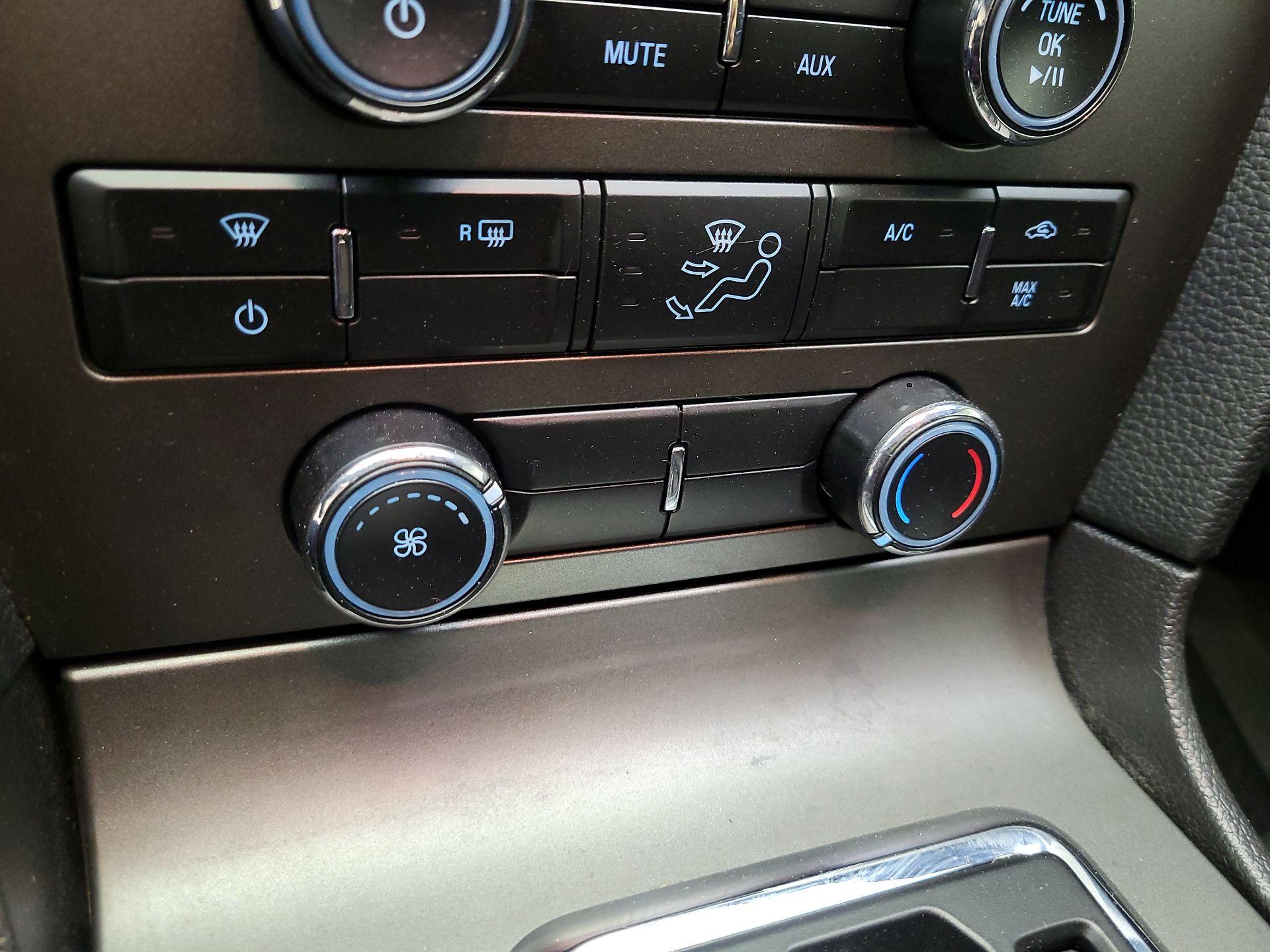 Thumbnail: 2014 Ford Mustang - 15