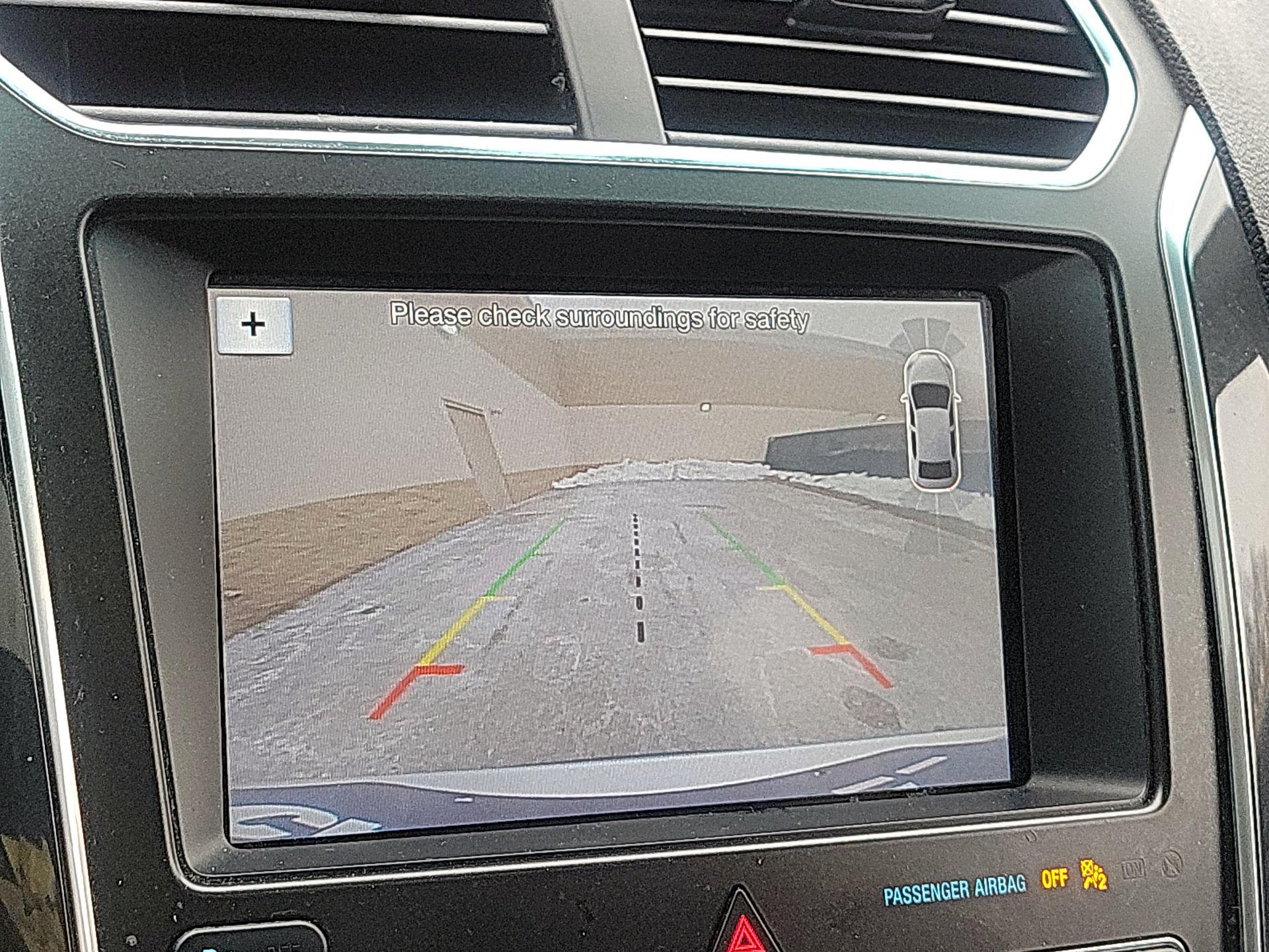 Thumbnail: 2017 Ford Explorer - 13