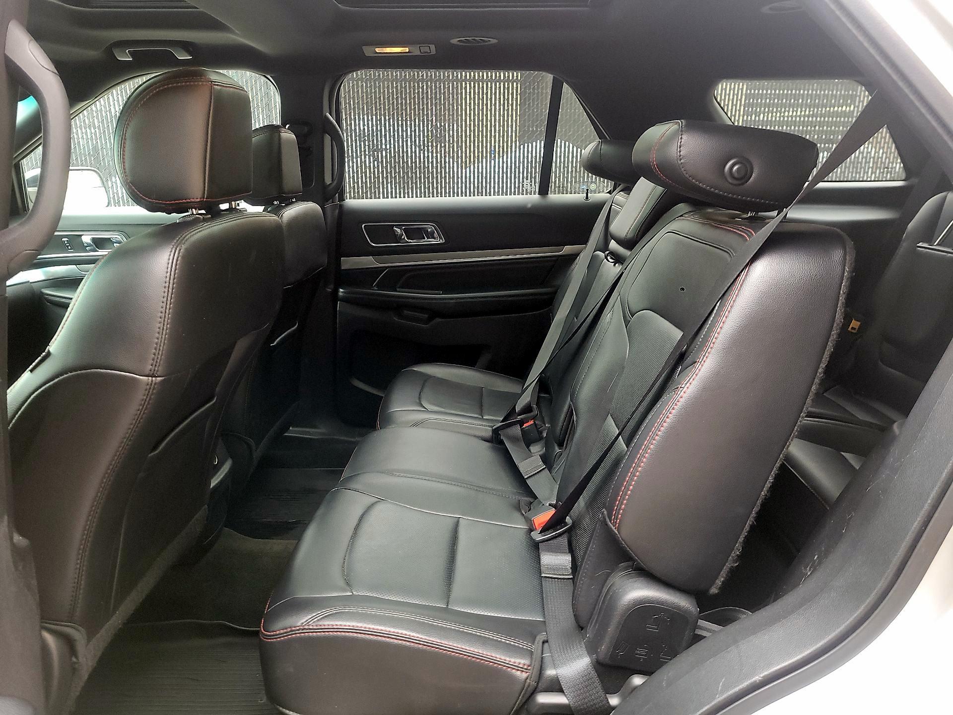 Thumbnail: 2017 Ford Explorer - 19