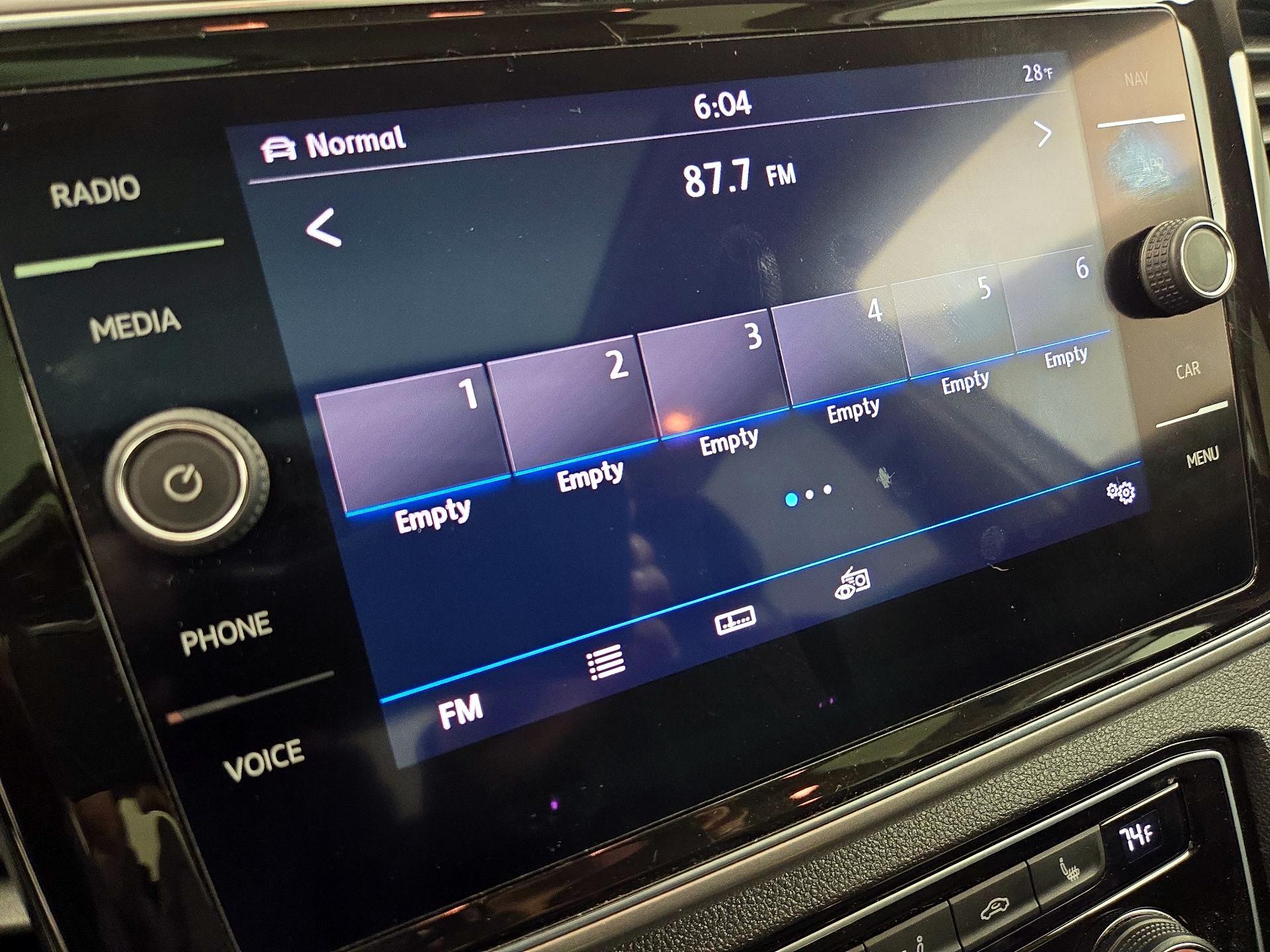 Thumbnail: 2019 Volkswagen Atlas - 16