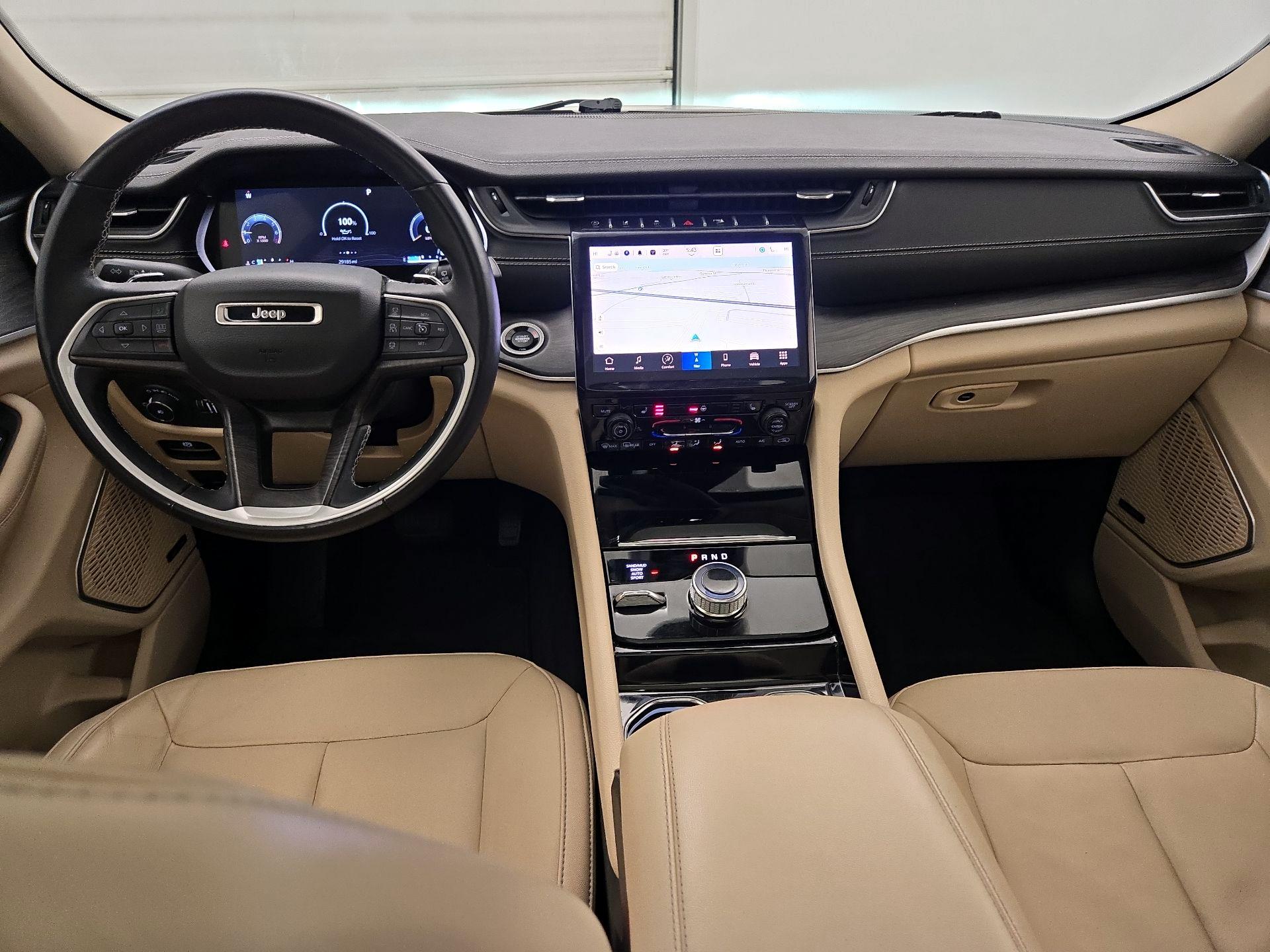 Thumbnail: 2022 Jeep Grand Cherokee - 9