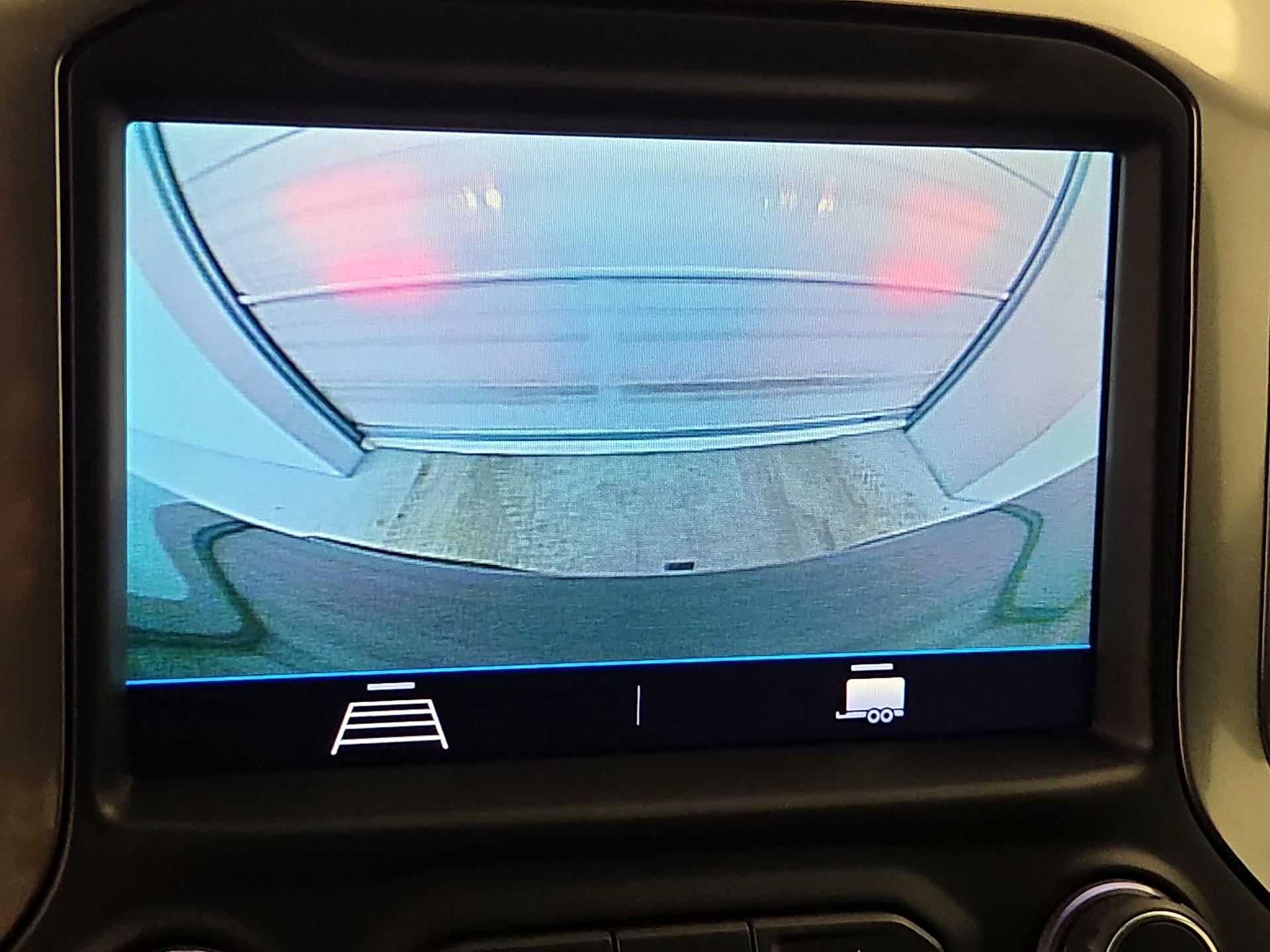 Thumbnail: 2020 Chevrolet Silverado 1500 - 14