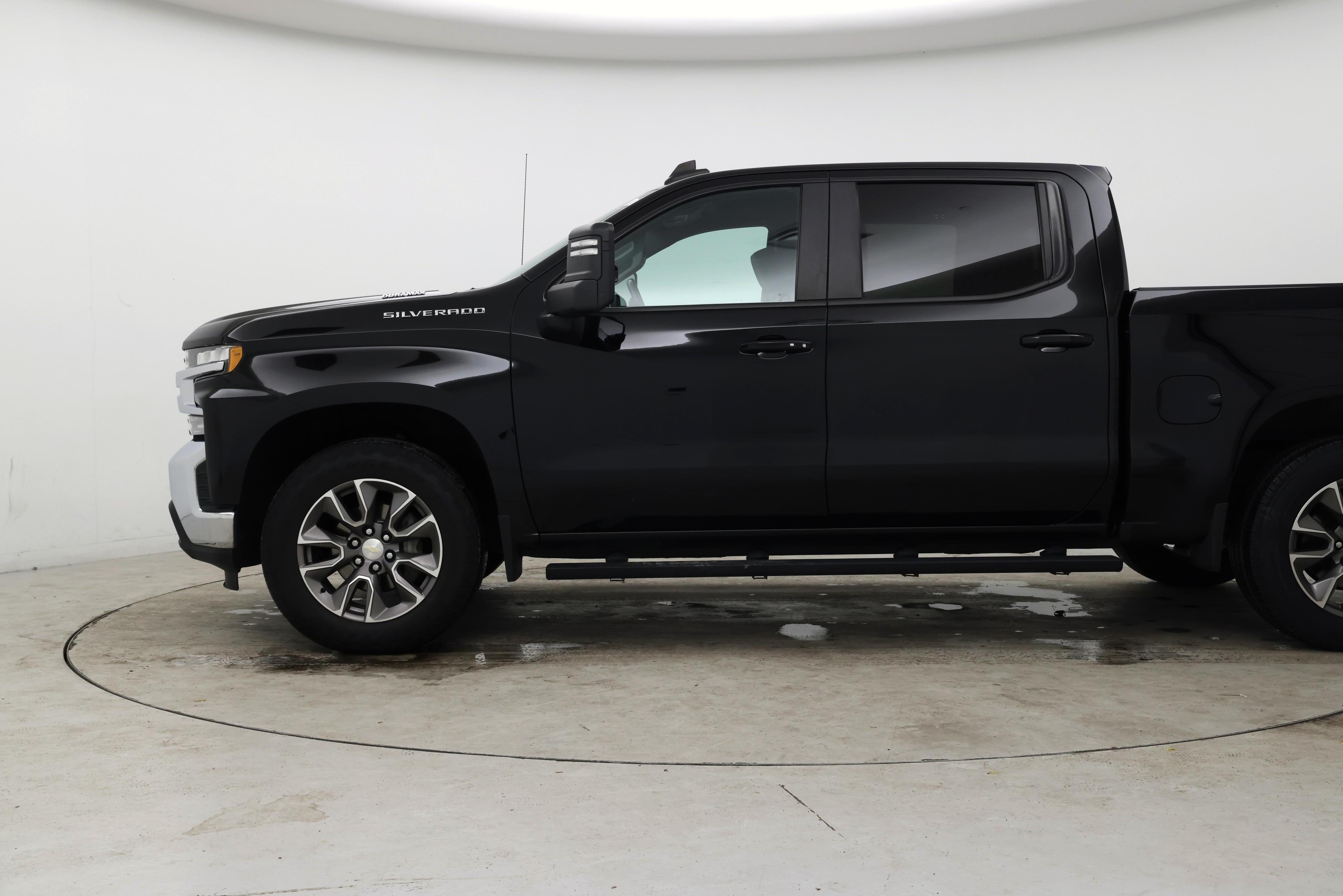 Thumbnail: 2020 Chevrolet Silverado 1500 - 3