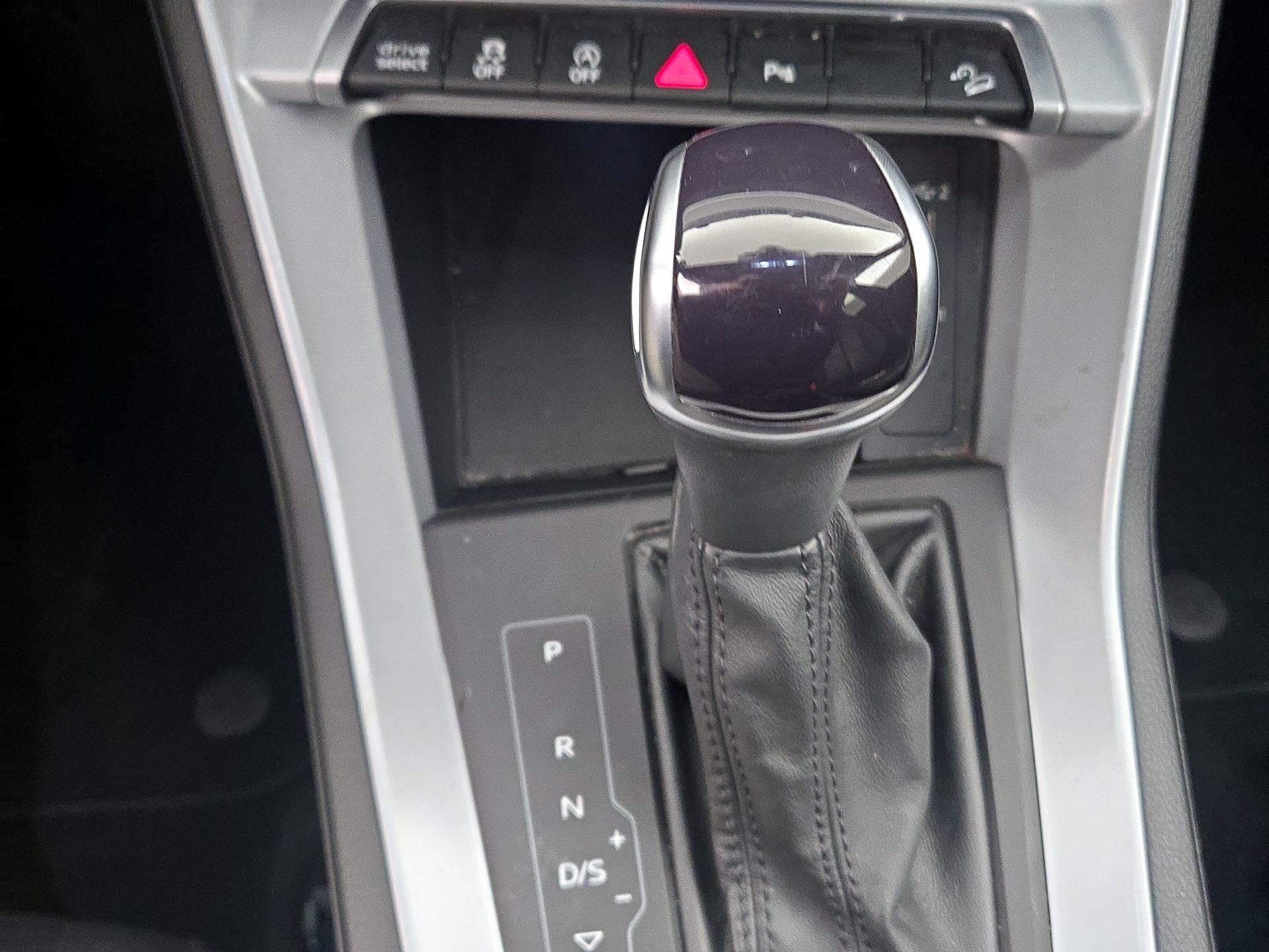 Thumbnail: 2023 Audi Q3 - 17