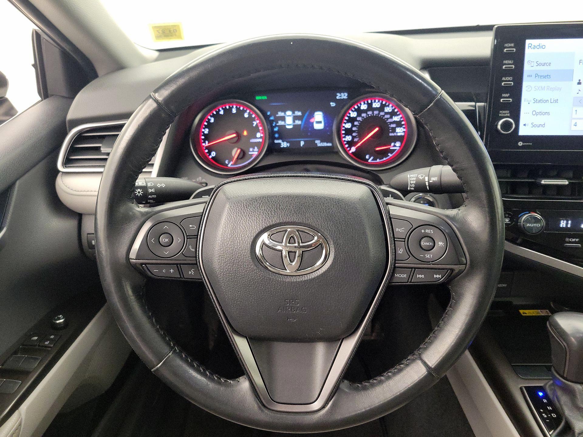 Thumbnail: 2023 Toyota Camry - 10