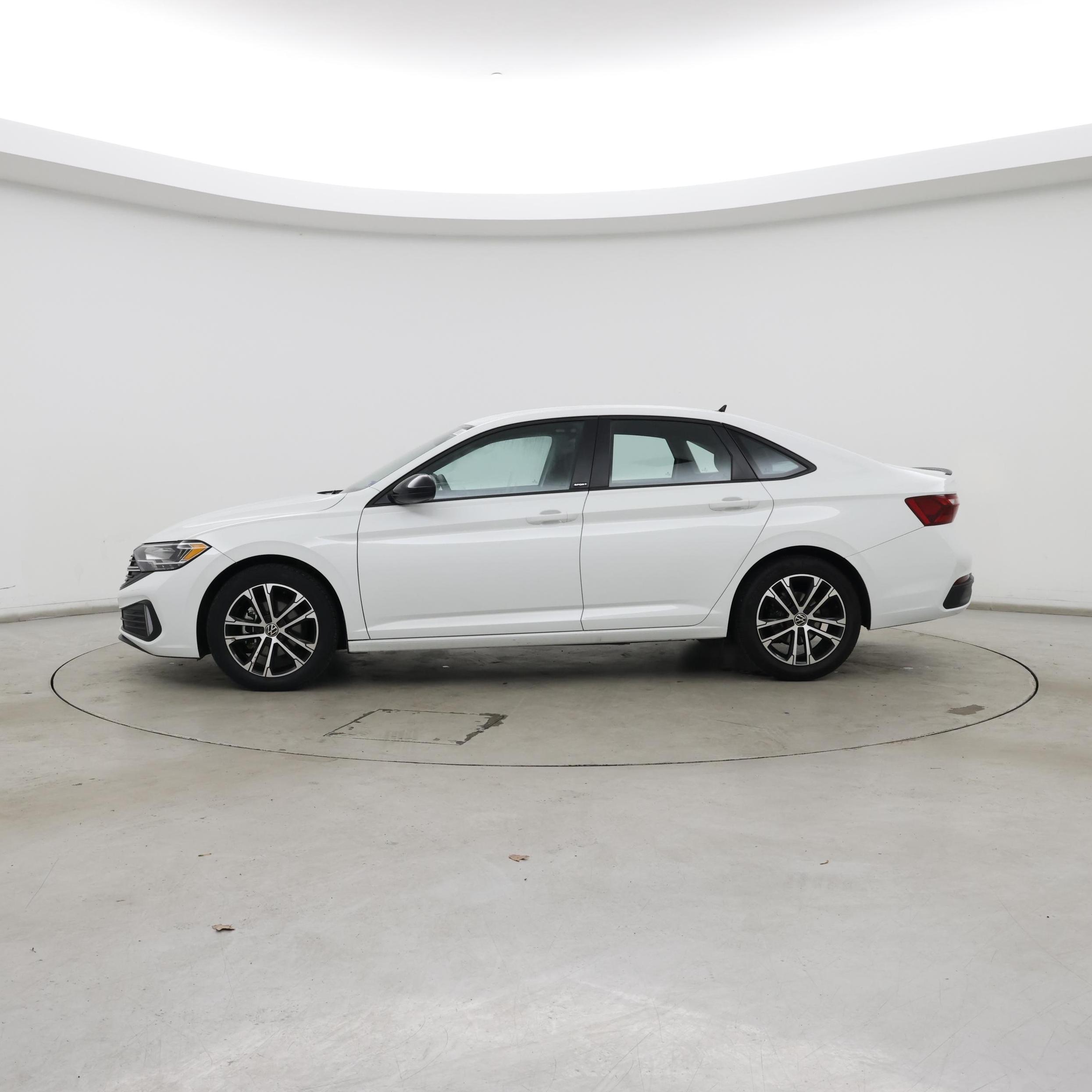 Thumbnail: 2023 Volkswagen Jetta - 3