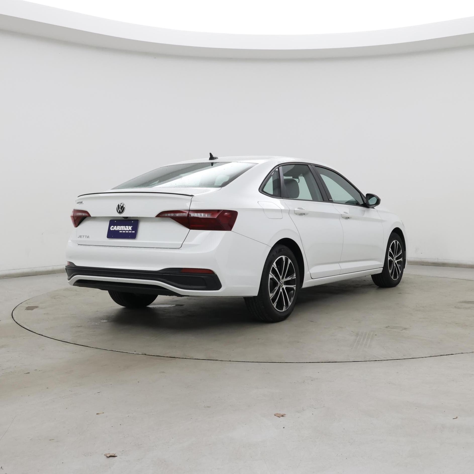 Thumbnail: 2023 Volkswagen Jetta - 8