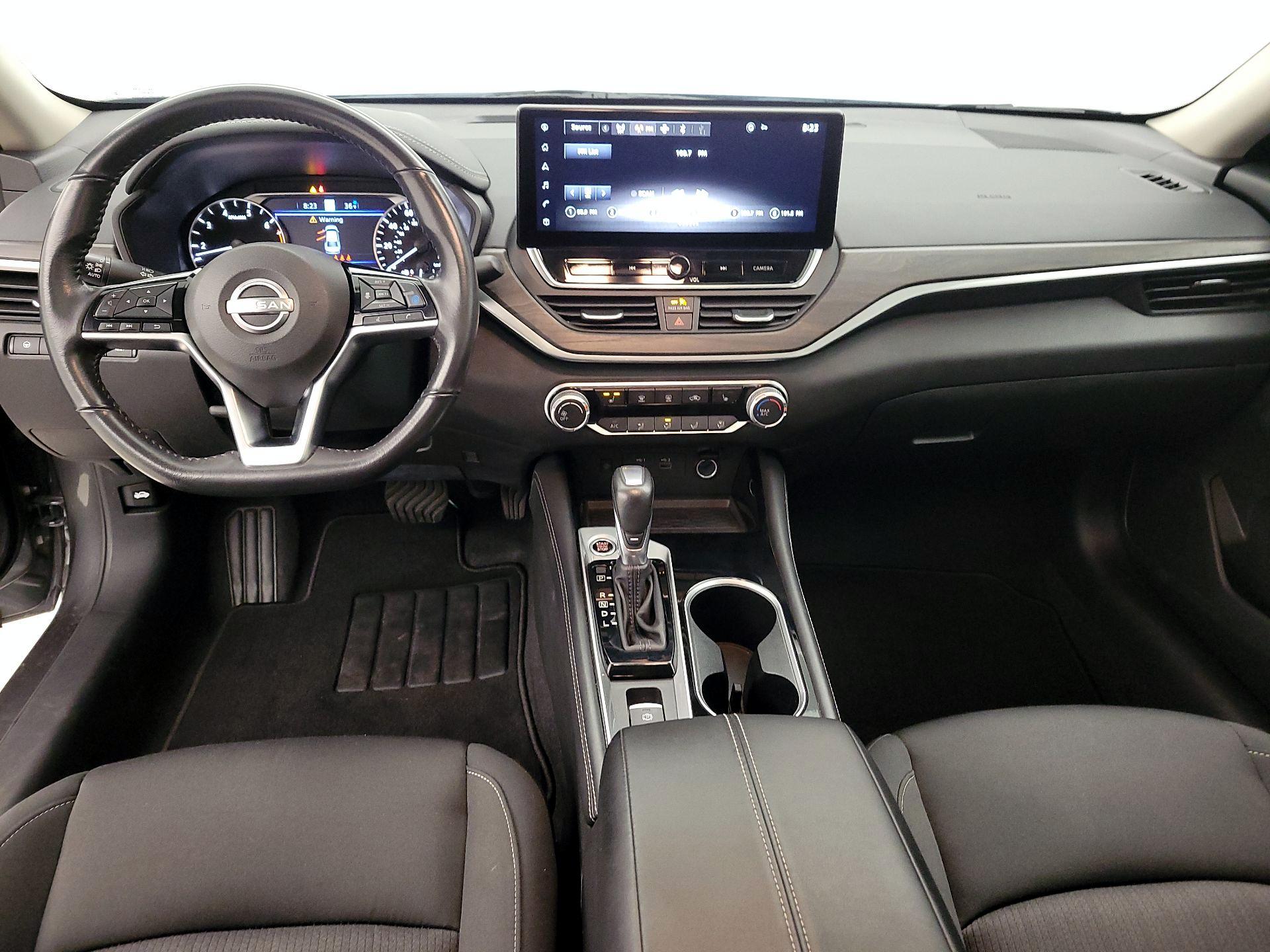 Thumbnail: 2023 Nissan Altima - 9