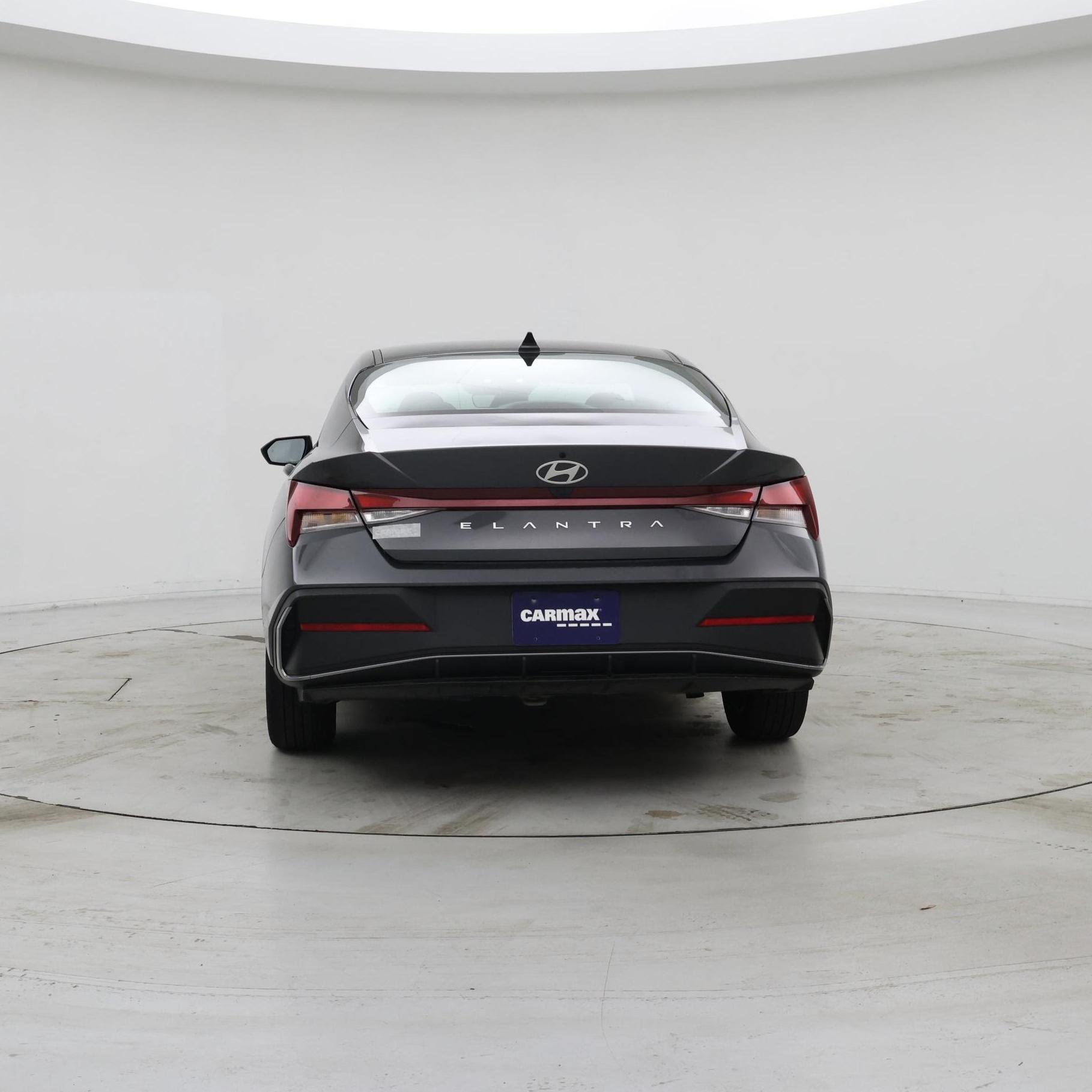 Thumbnail: 2024 Hyundai Elantra - 6