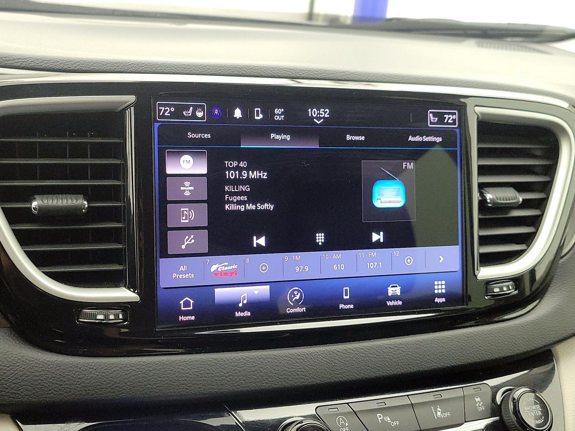 Thumbnail: 2024 Chrysler Pacifica - 15