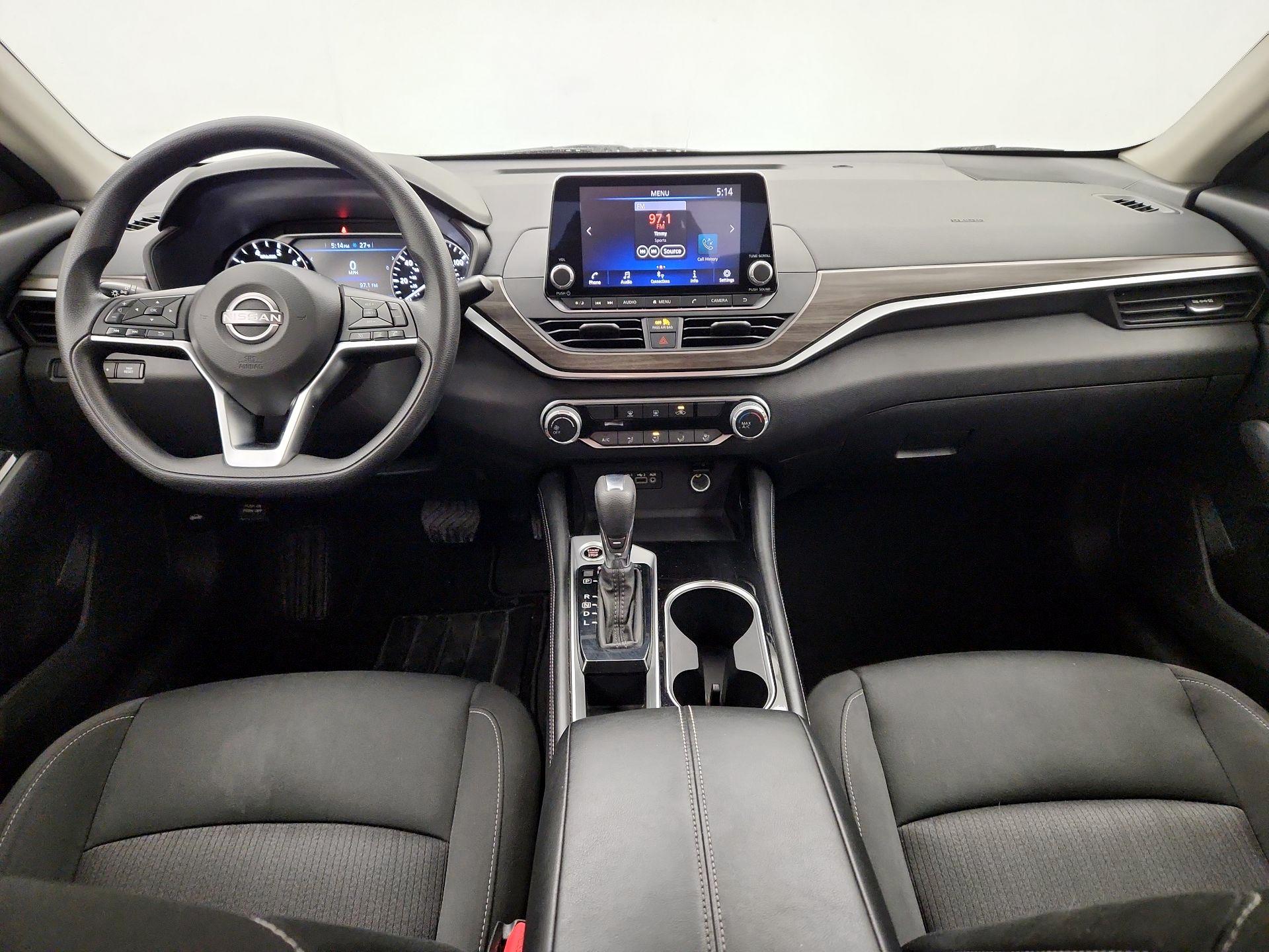 Thumbnail: 2023 Nissan Altima - 9