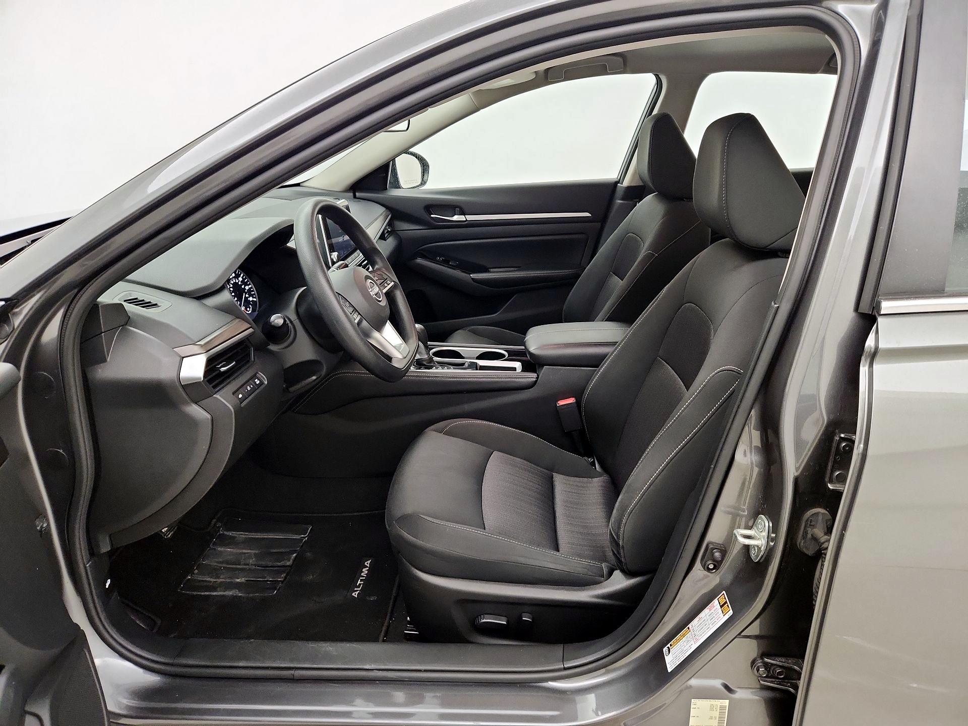 Thumbnail: 2023 Nissan Altima - 11