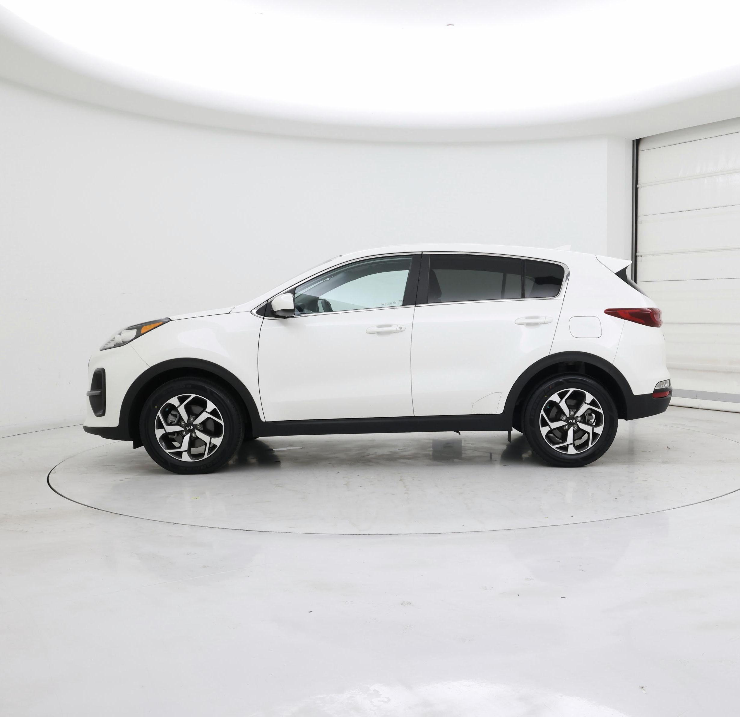 Thumbnail: 2022 Kia Sportage - 3